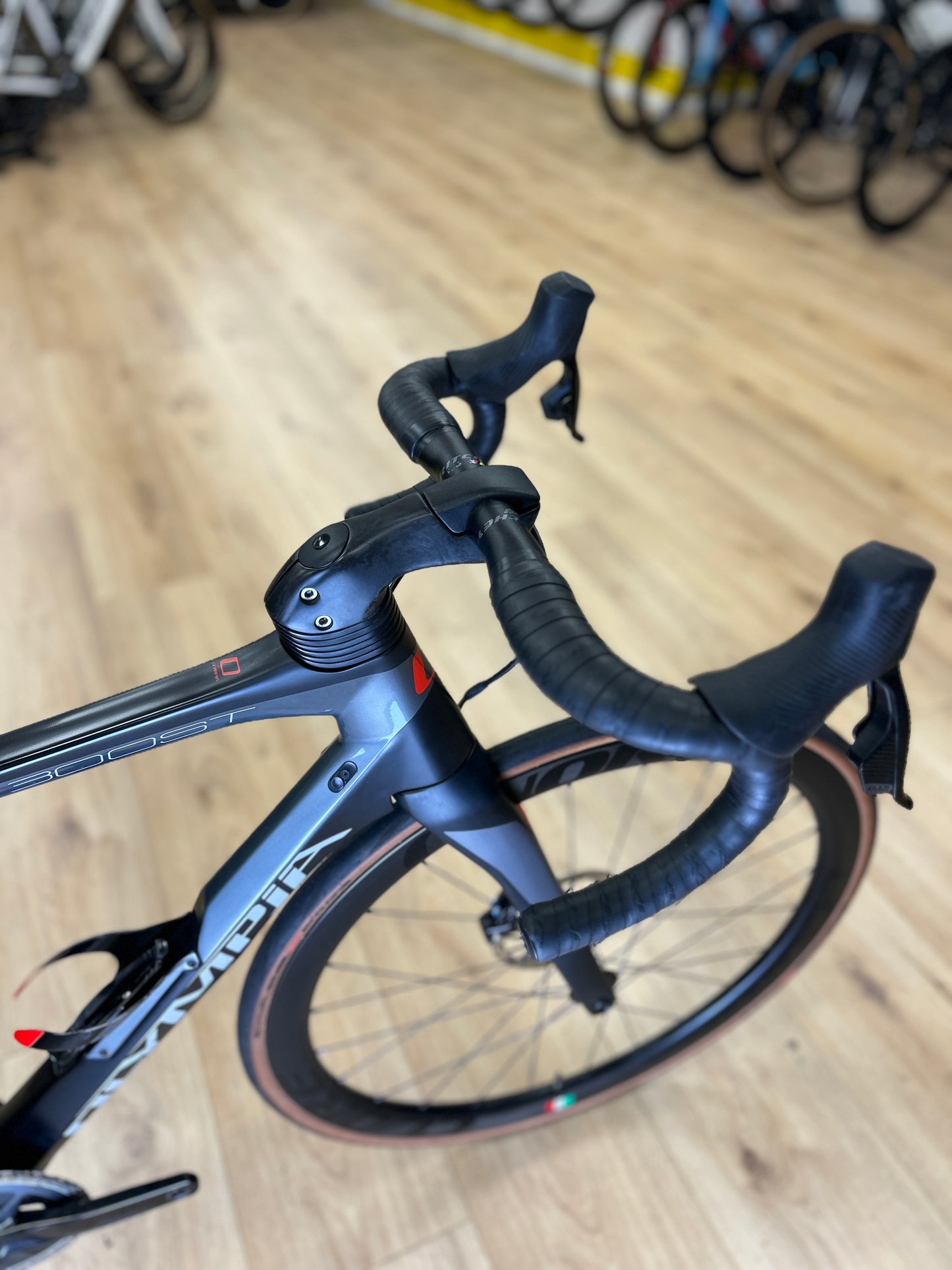 Olympia Boost AXS Carbon Racefiets