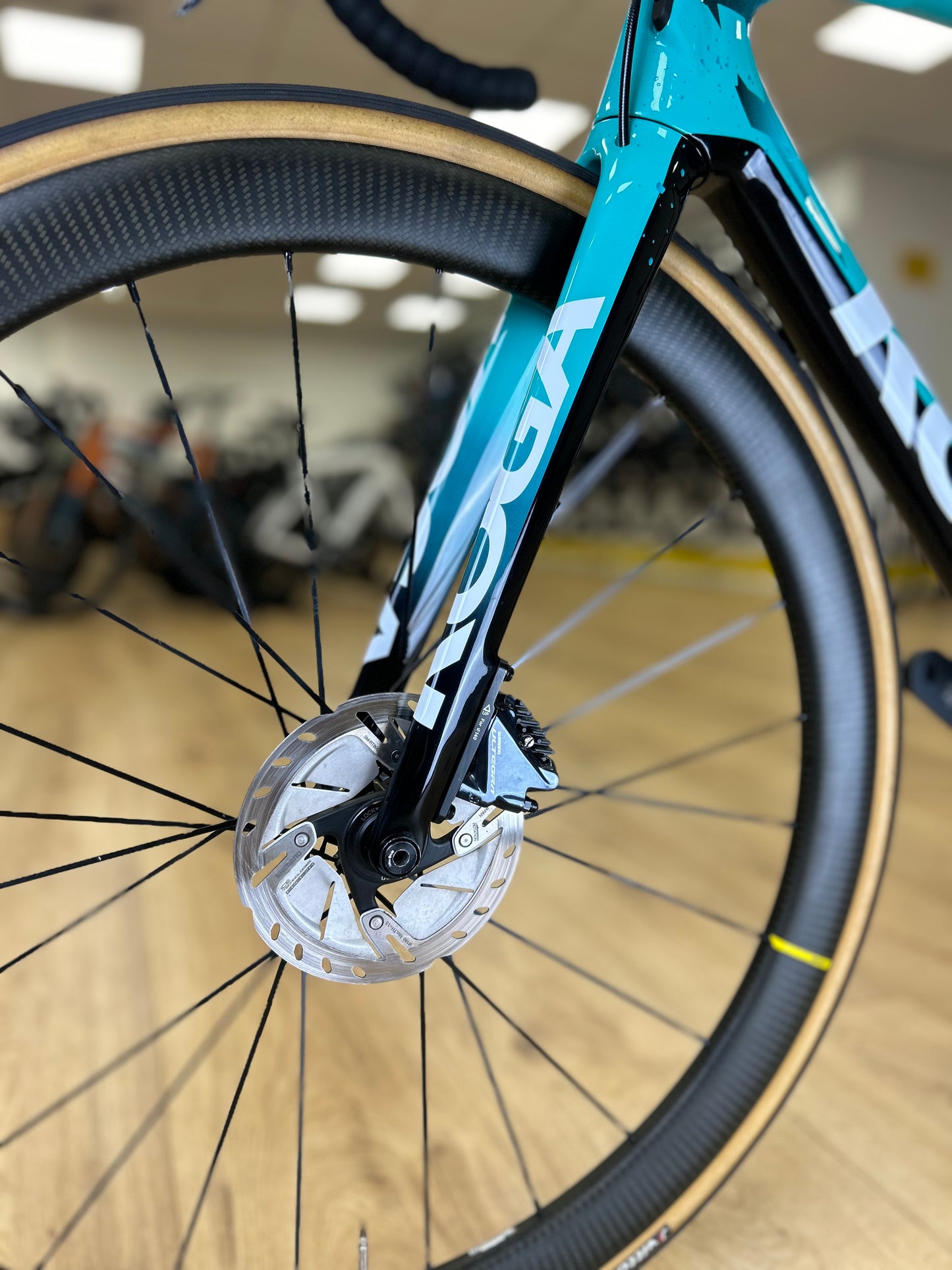 Koga Beat Premium Di2 Ultegra Disc Carbon Racefiets