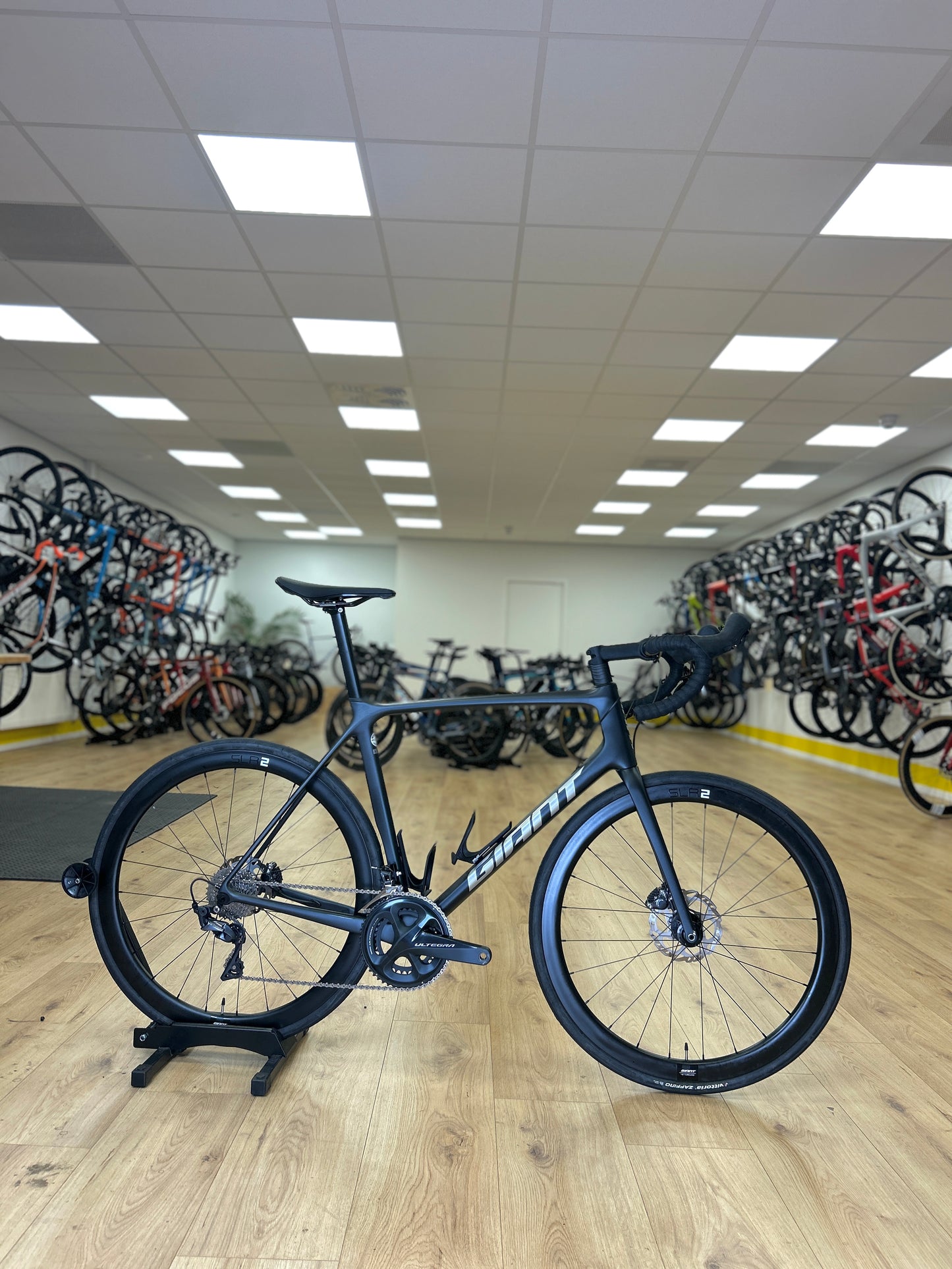 Giant TCR Advanced 1 Carbon Racefiets