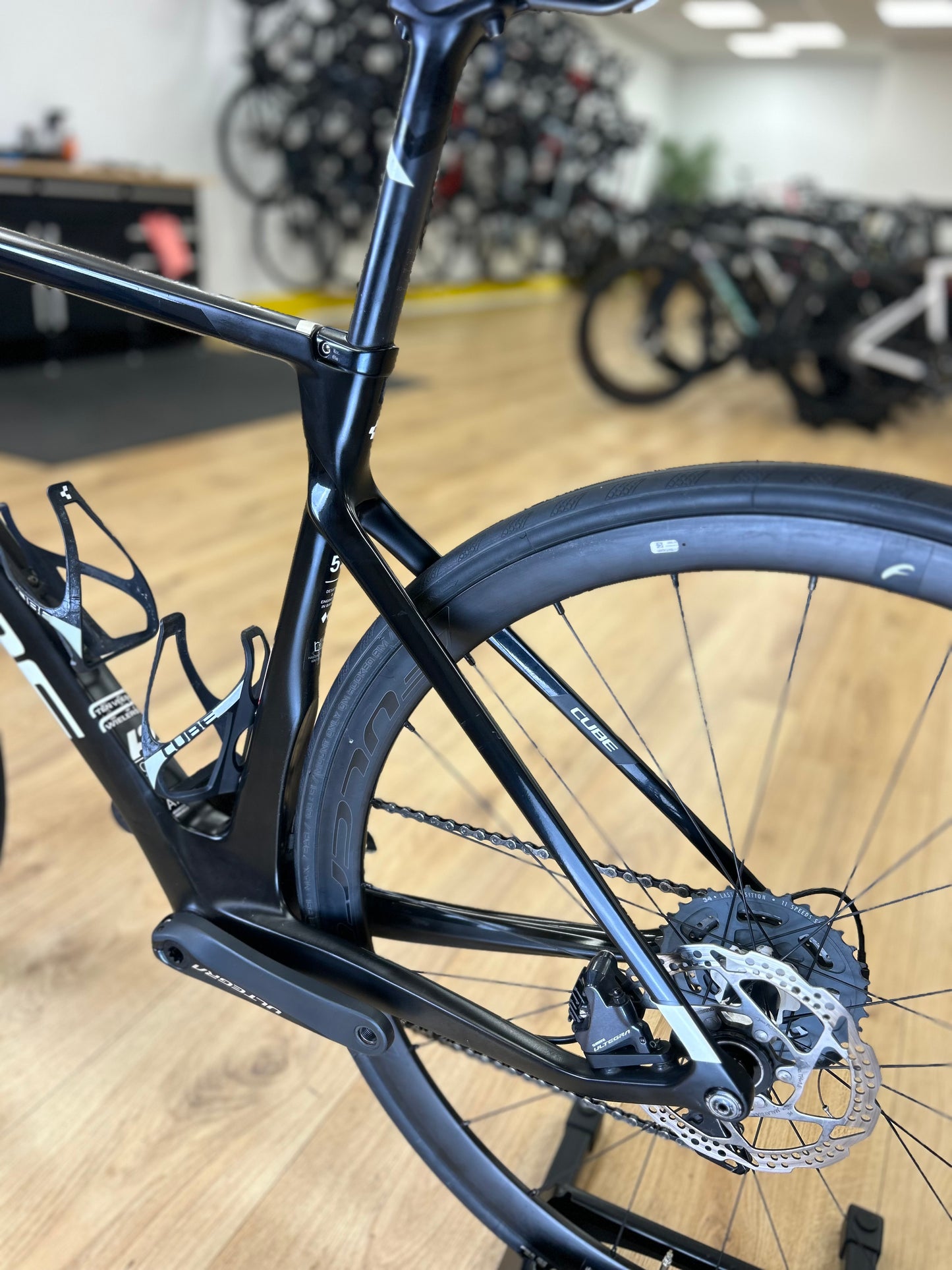 Cube Agree Ultegra Carbon Disc Racefiets