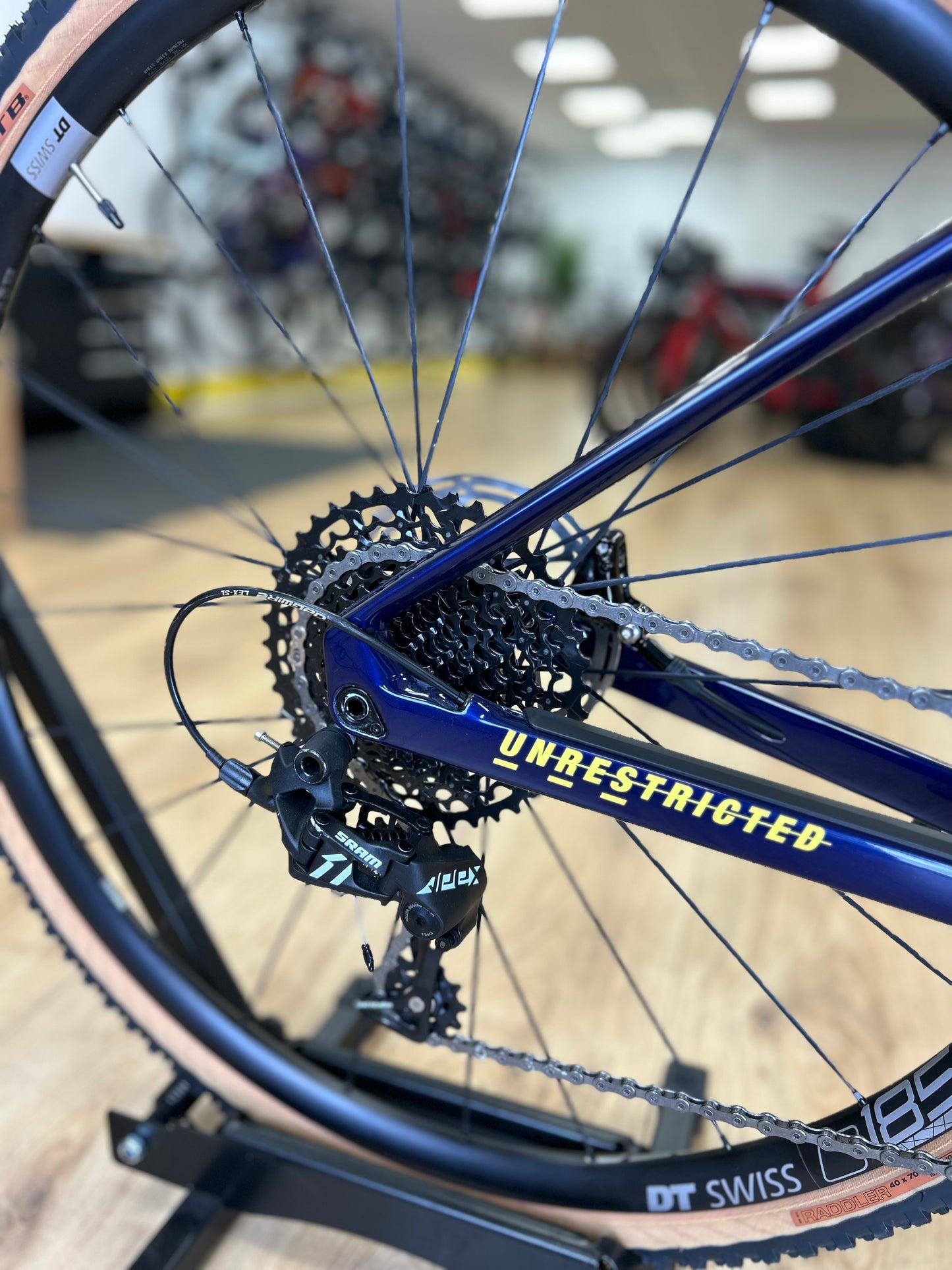 NIEUW - XL BMC URS TWO Disc Gravel Fiets