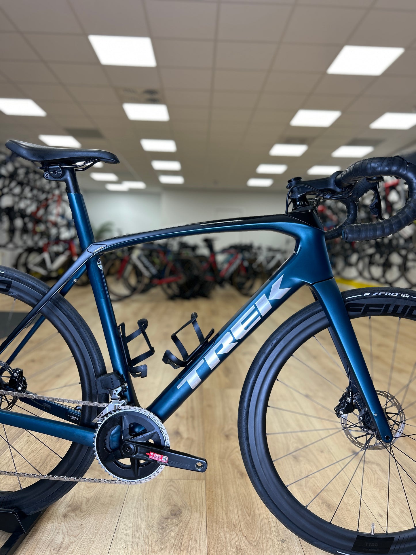 Trek Domane SL6 AXS Carbon Racefiets