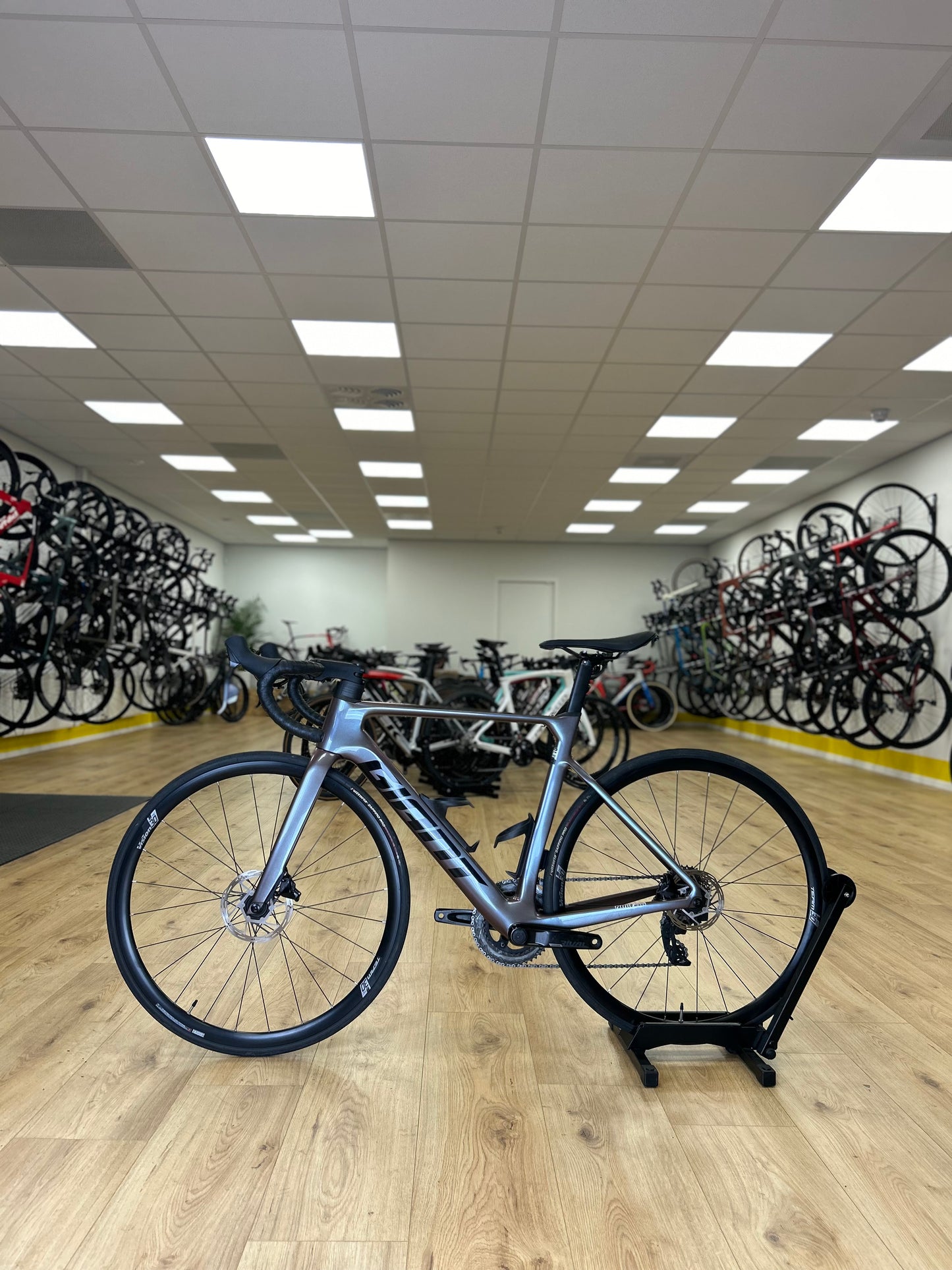 Giant Propel AXS Carbon Disc Racefiets