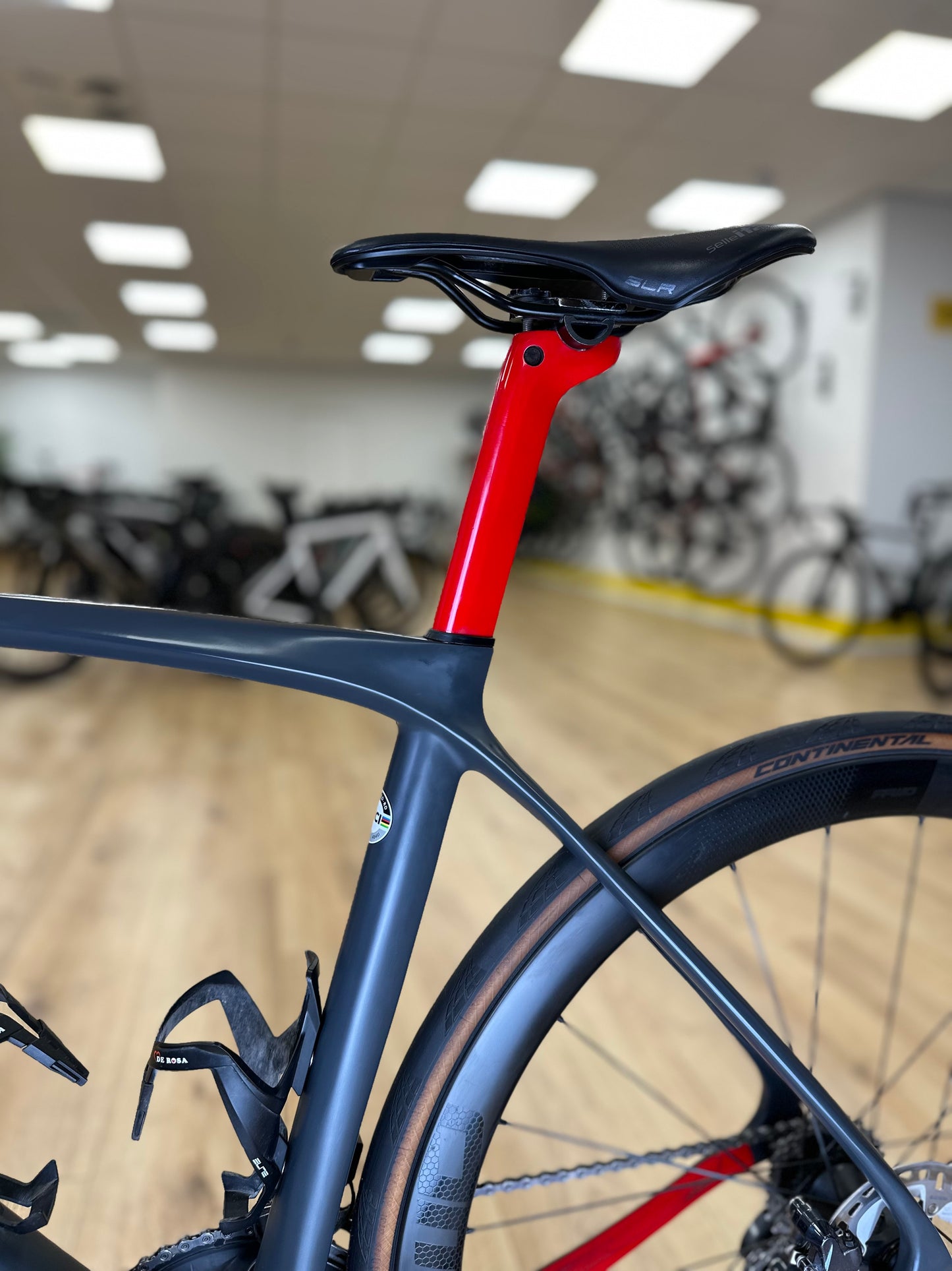 De Rosa Idol Di2 Carbon Disc Racefiets