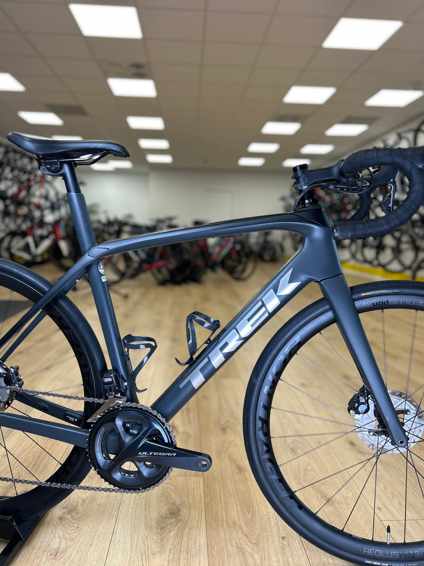 Trek Domane SL7 Di2 Carbon Racefiets
