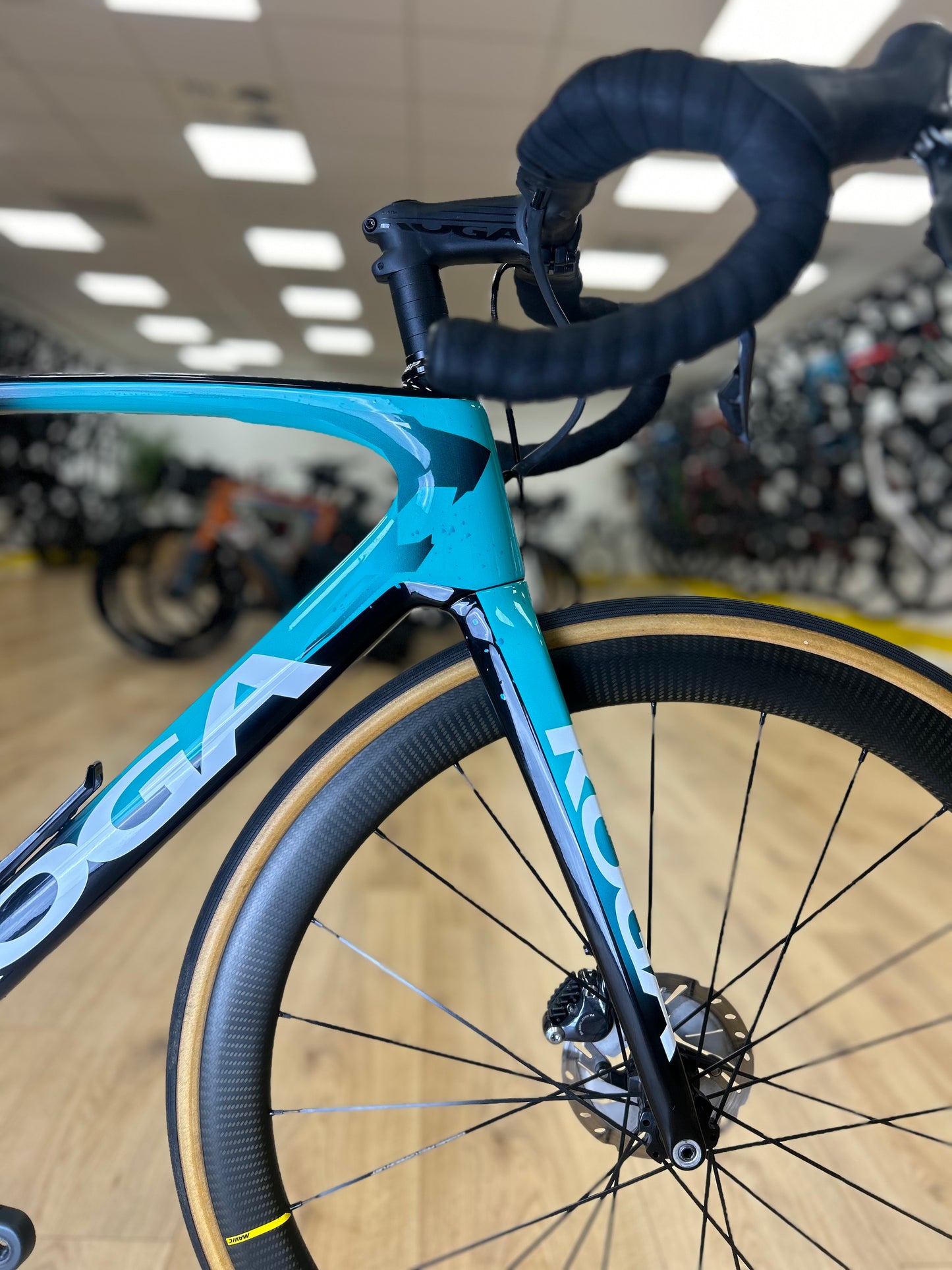 Koga Beat Premium Di2 Ultegra Disc Carbon Racefiets