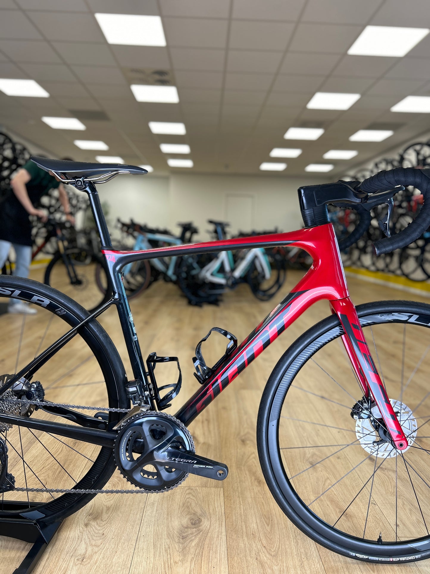 Giant Defy Pro Di2 PM Carbon Disc Racefiets