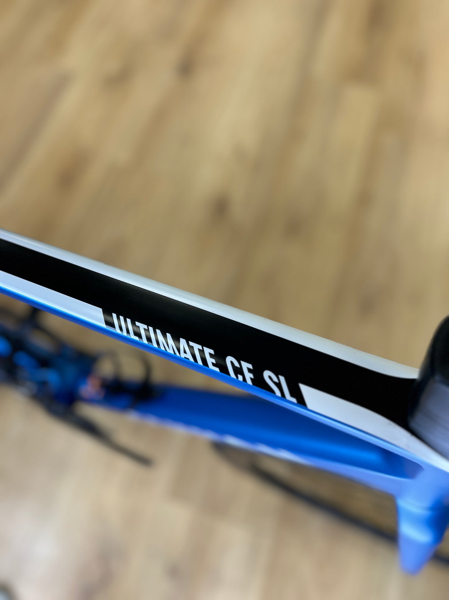 Canyon Ultimate CF SL Disc Di2 Carbon Racefiets