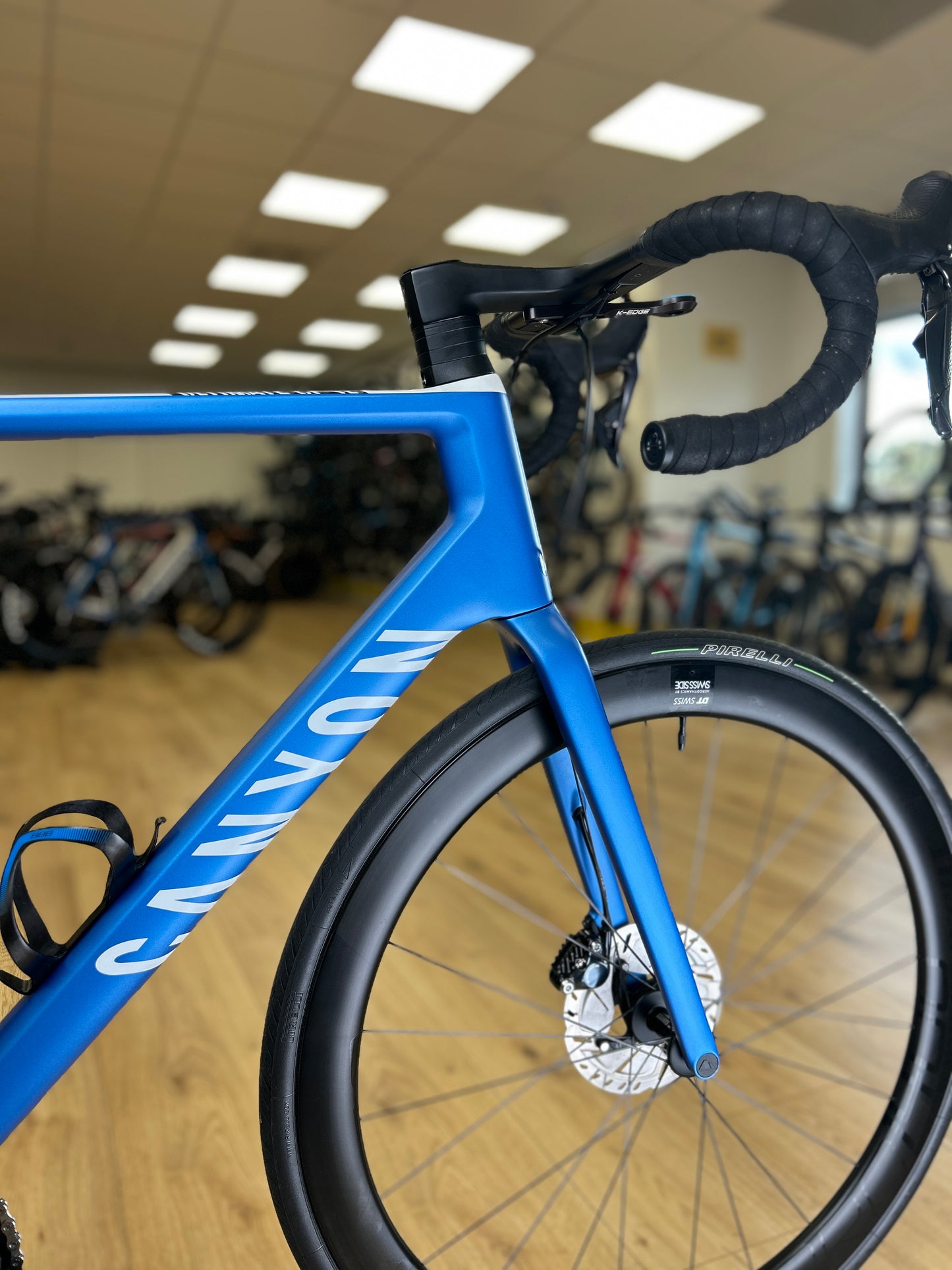 Canyon Ultimate CF SL Disc Di2 Carbon Racefiets