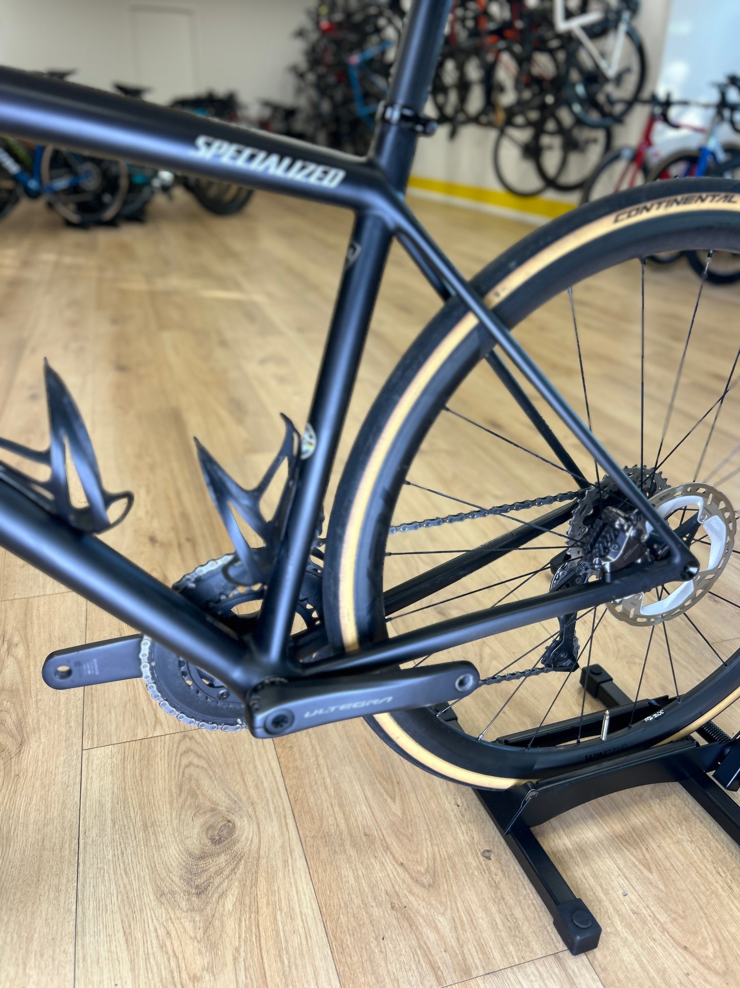 Specialized Aethos Di2 Carbon Racefiets