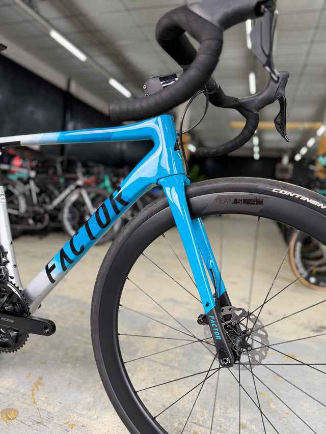 NIEUW Factor O2 Di2 Carbon Racefiets