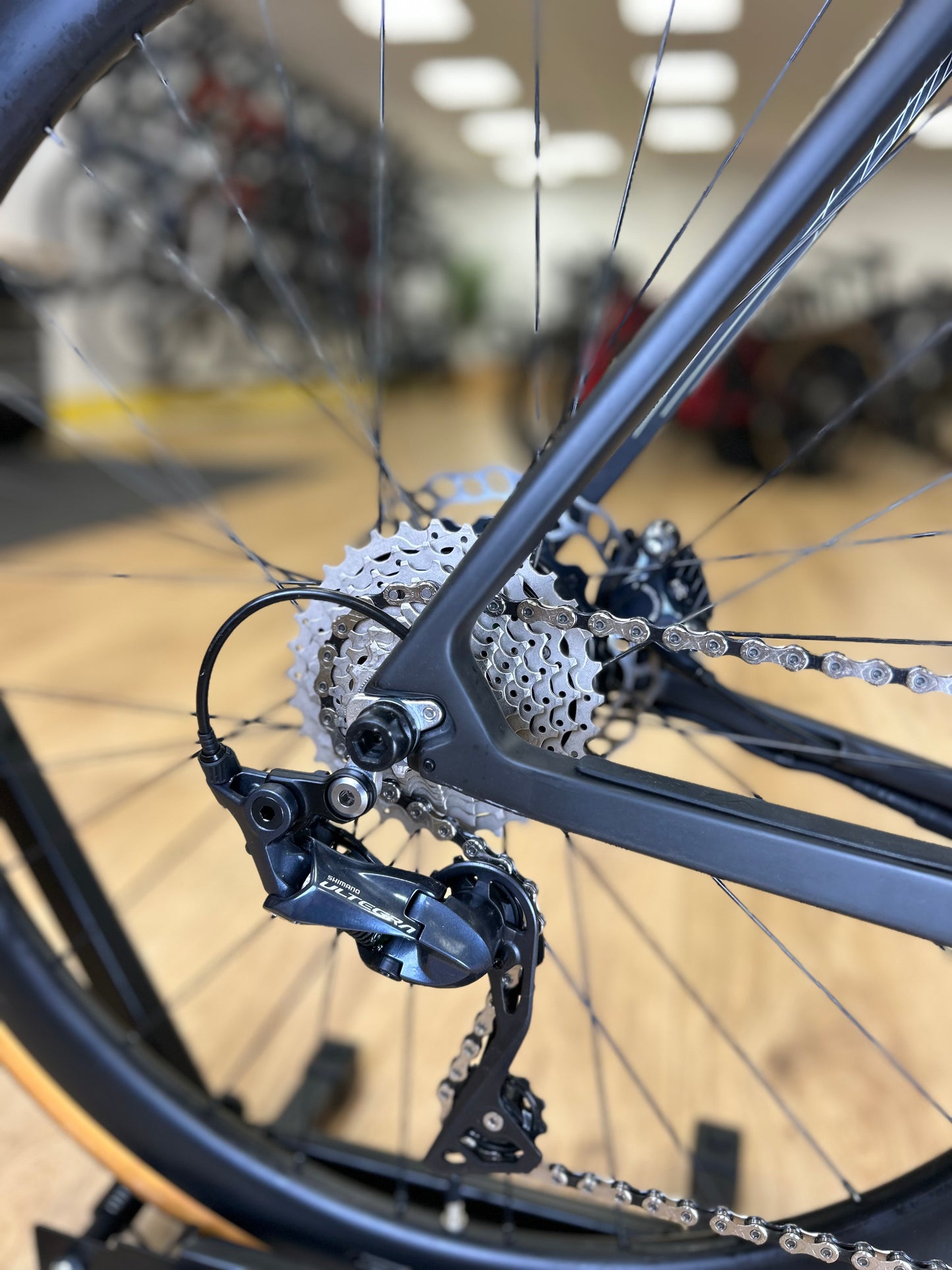 0km Showroom Model Orbea Gain M20 Ultegra Carbon Racing Bike