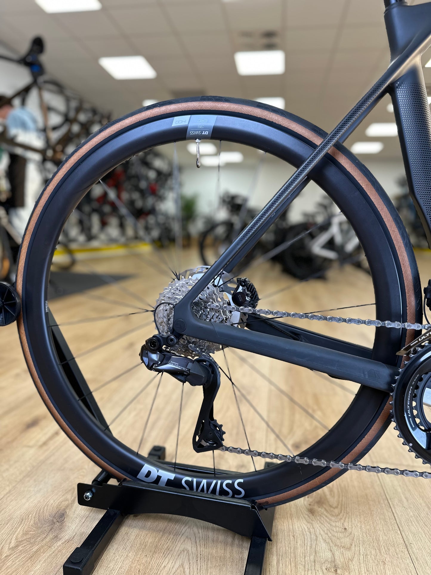 200km Canyon Endurace Di2 Carbon Disc Road Bike