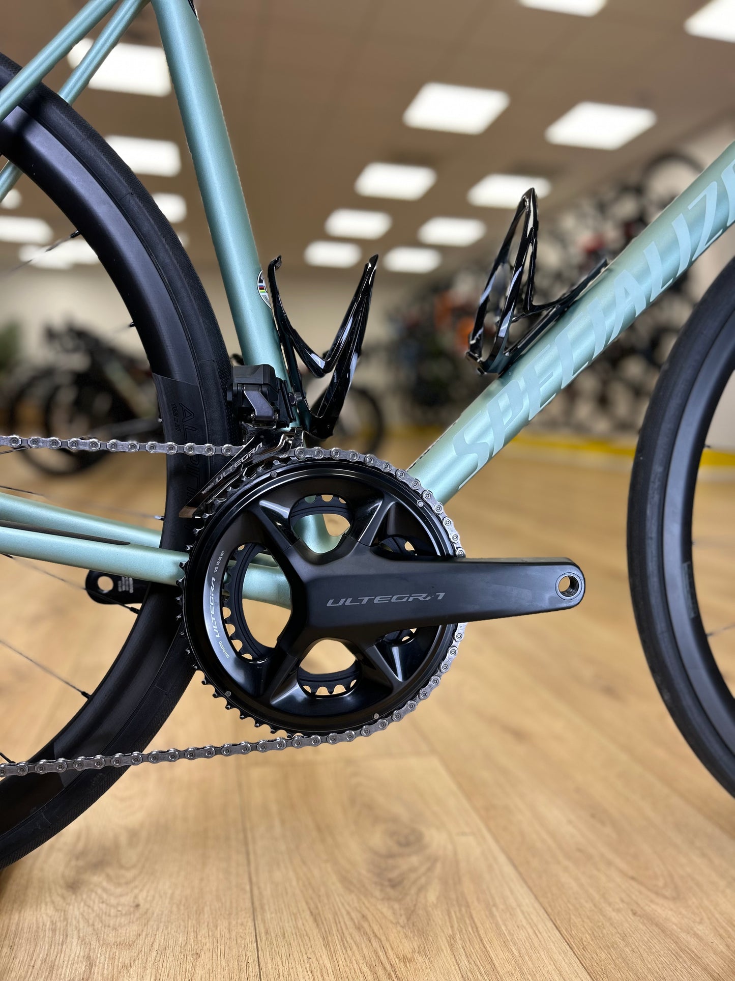 200km Specialized Aethos Pro Di2 Carbon Disc Racefiets