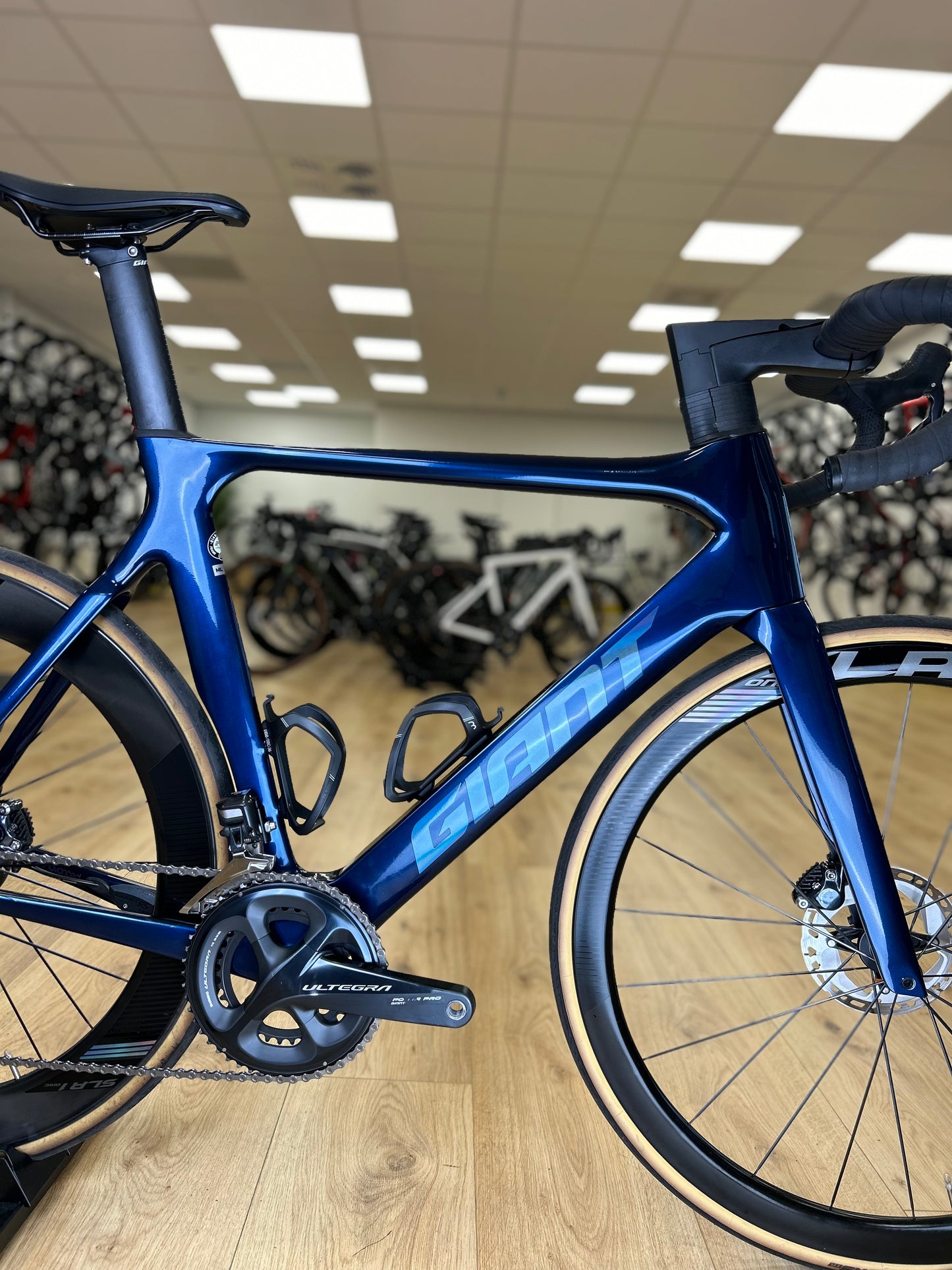 Giant Propel Di2 Carbon Disc Racefiets