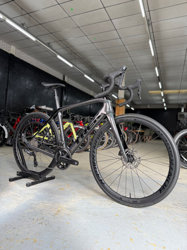 Trek Domane SL7 Di2 Carbon Racefiets