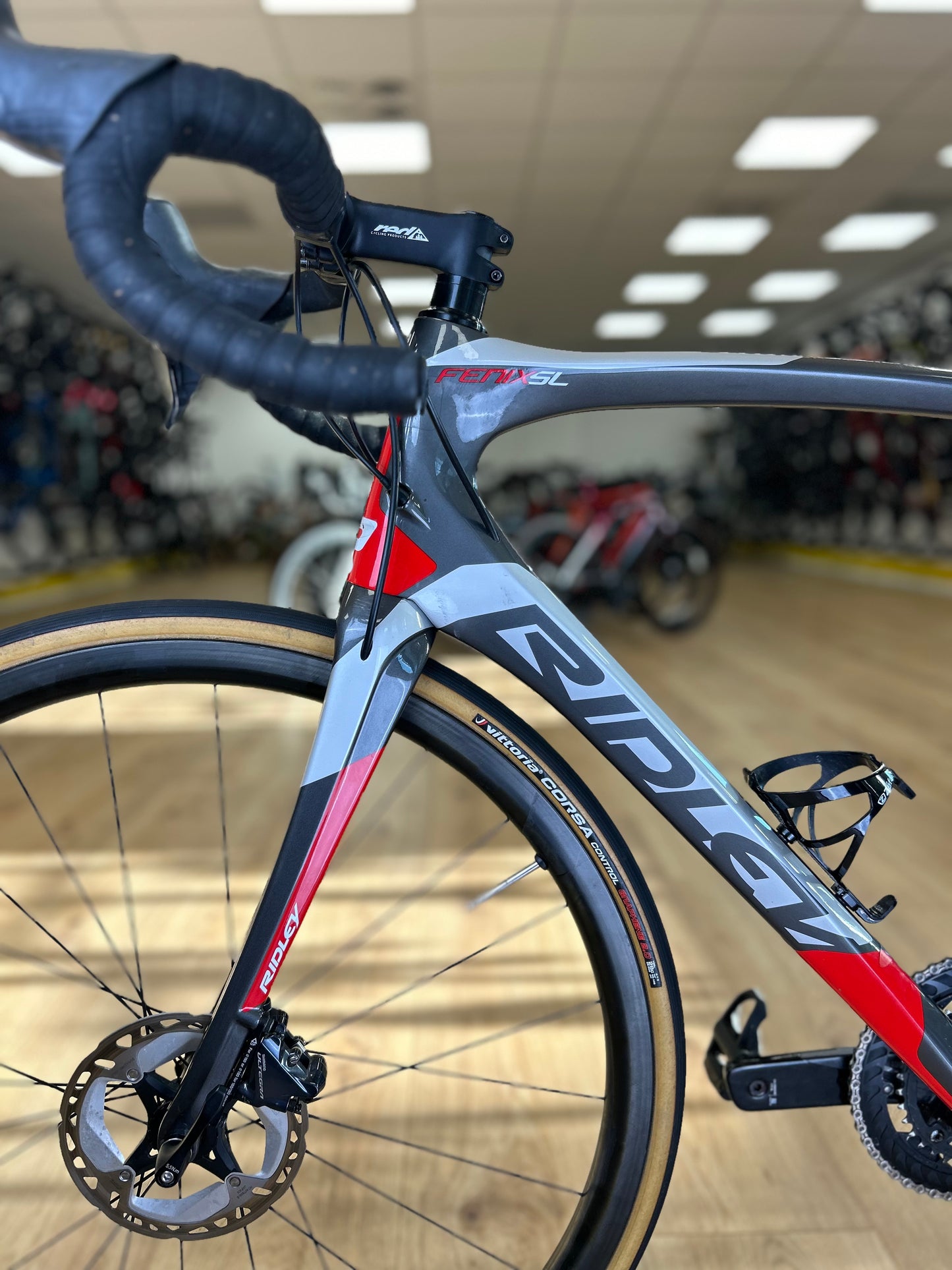 Ridley Fenix Carbon Ultegra Disc Racefiets
