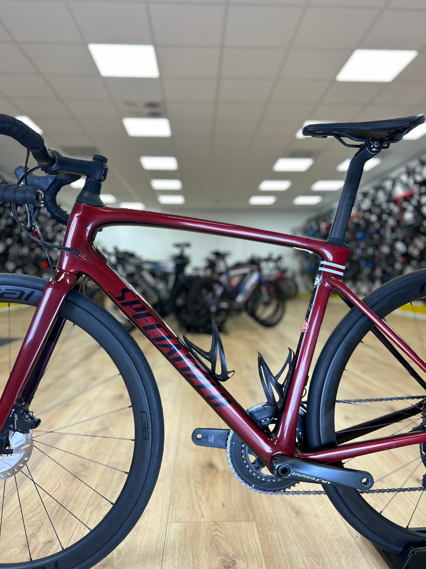 Specialized Roubaix Expert Di2 Carbon Disc Racefiets