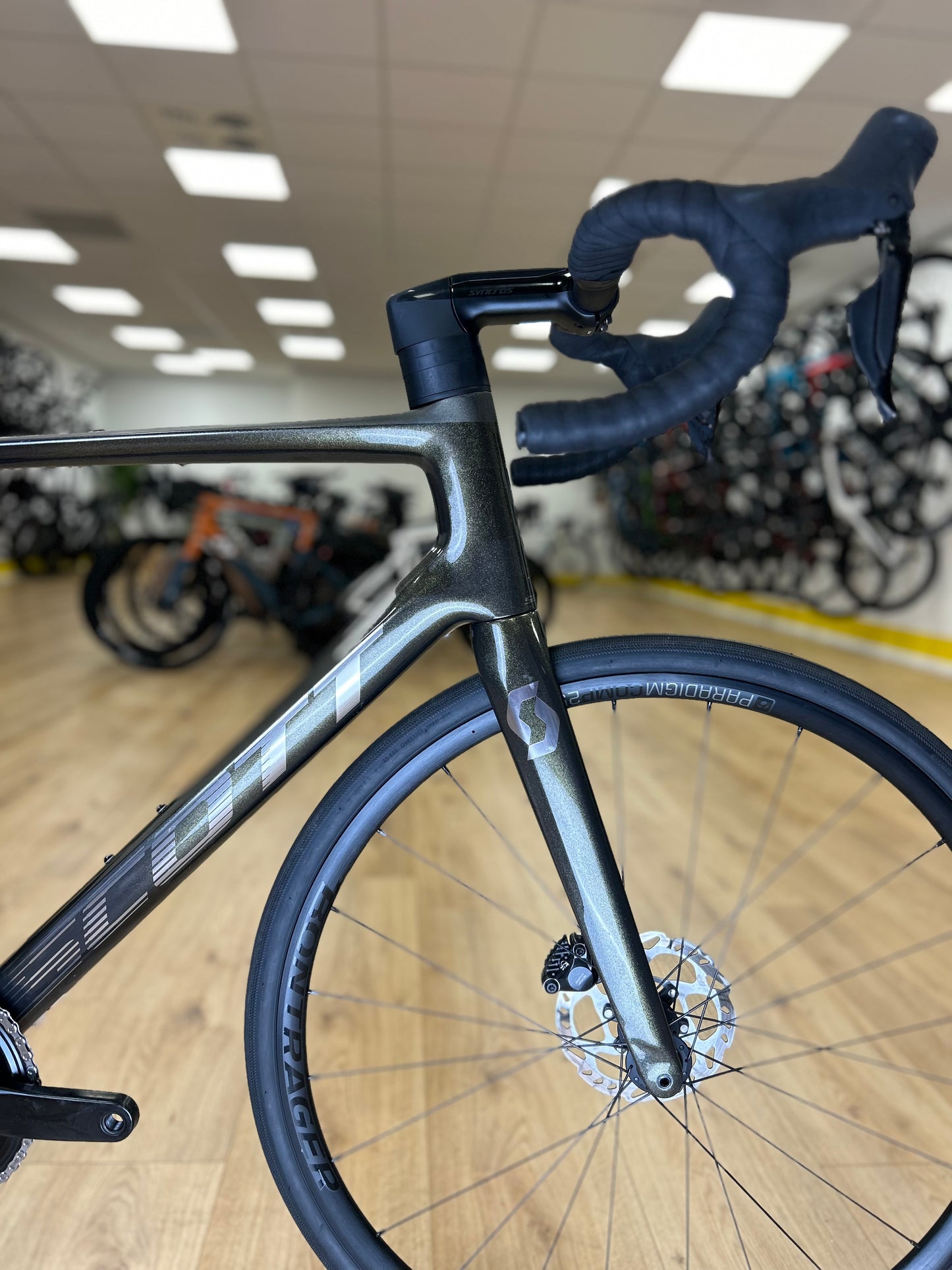Scott Addict RC Di2 Carbon Road Bike