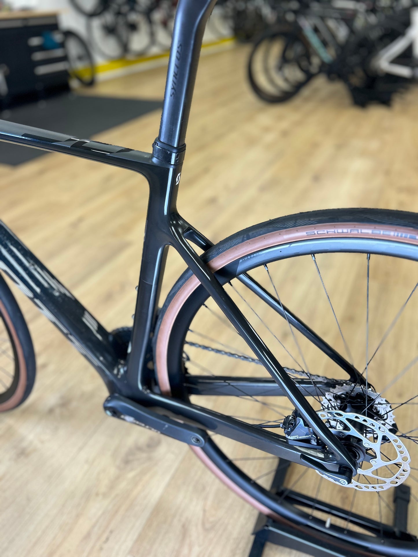 Scott Addict RC Di2 Carbon Disc Racefiets