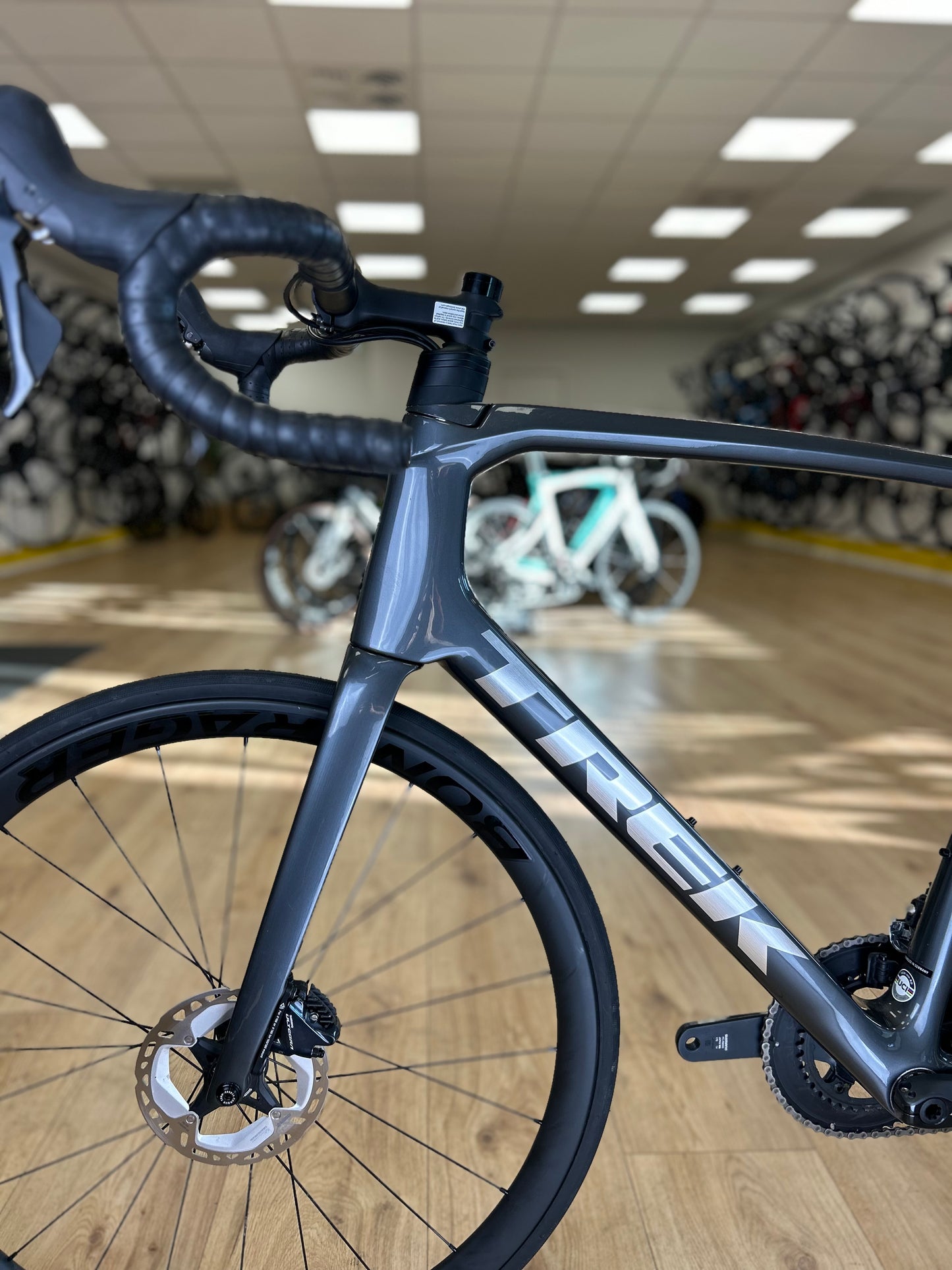 250km Trek Emonda Sl6 Pro Carbon Disc Racefiets