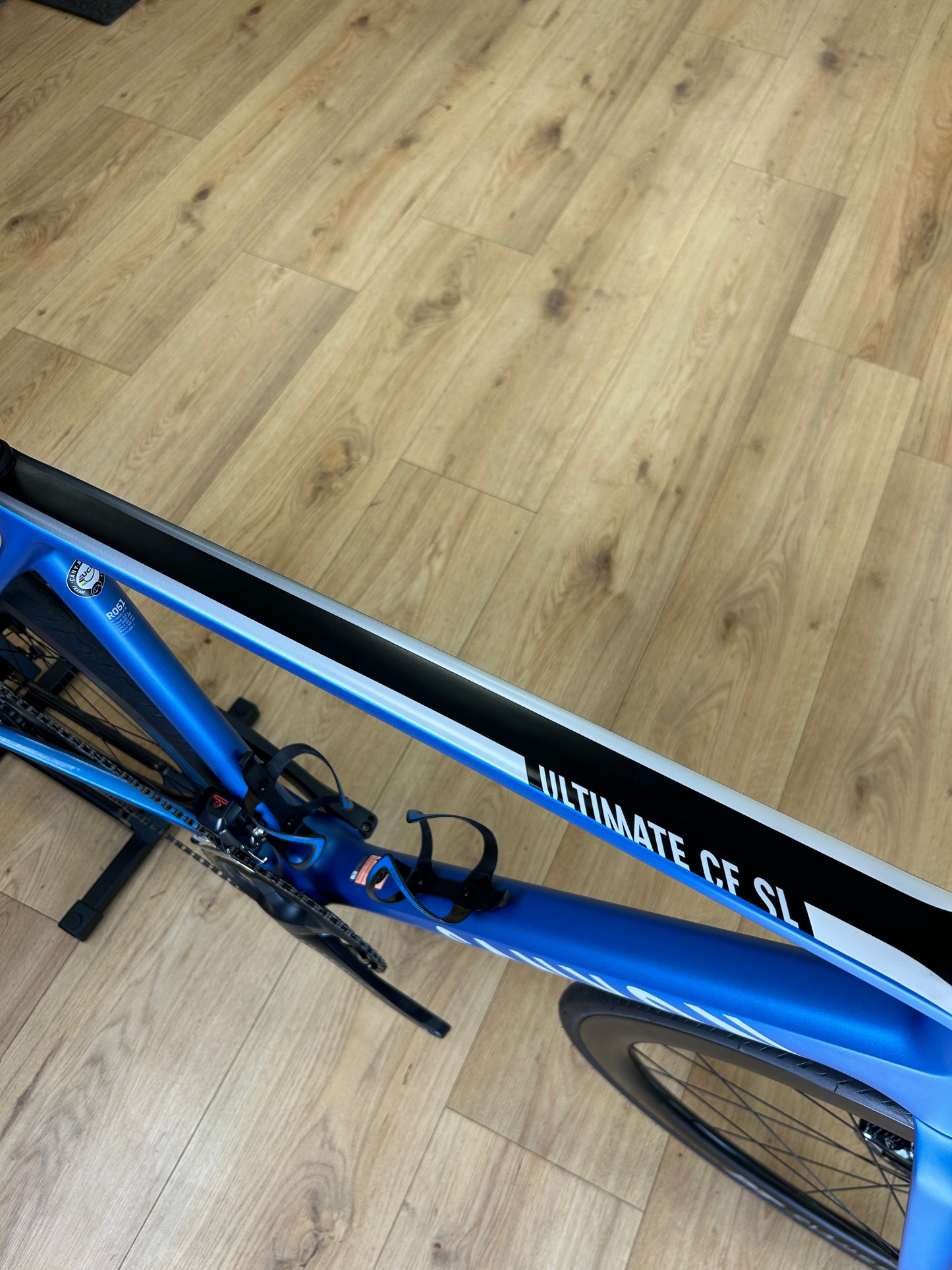 Canyon Ultimate CF SL Disc Di2 Carbon Racefiets