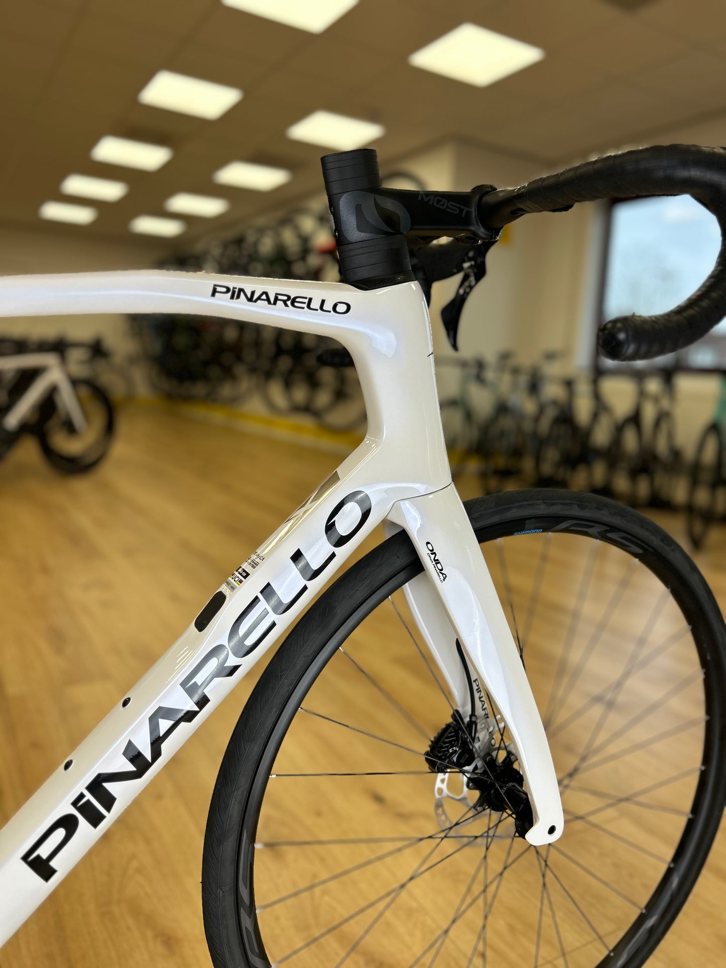 NIEUW Pinarello X1 Carbon Disc Racefiets