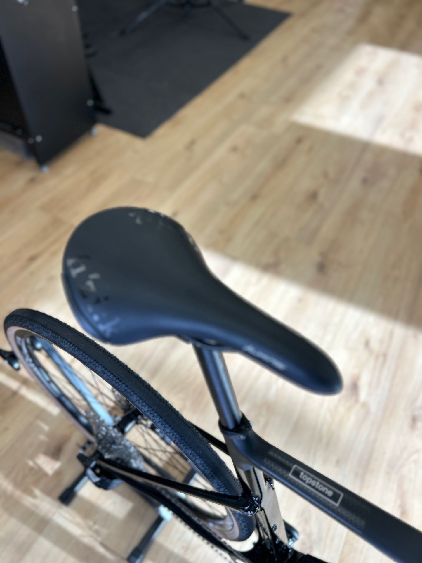 SHOWROOM MODEL Cannondale Topstone LG AXS Gravel Fiets