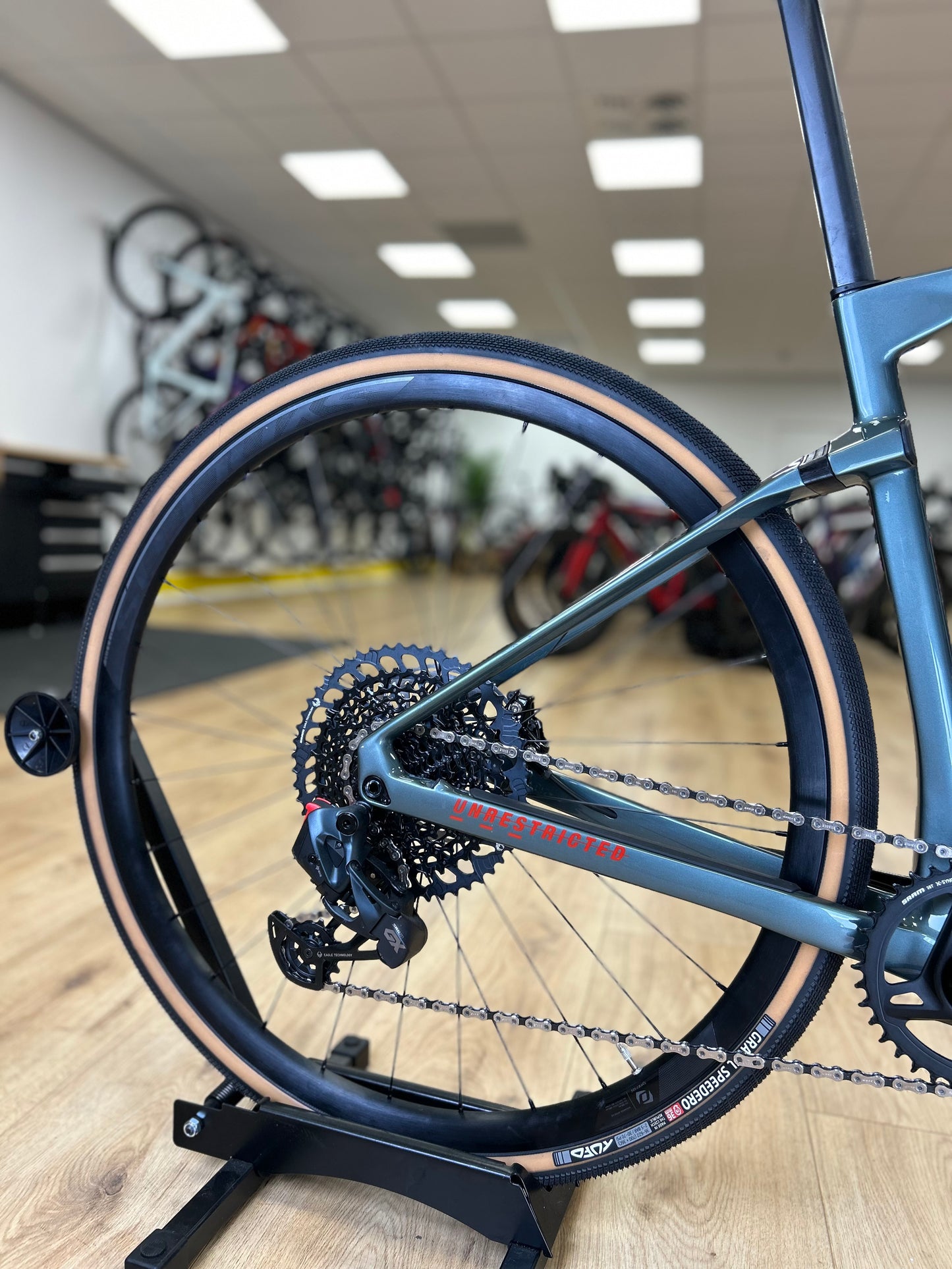 NIEUW - BMC URS RL Disc Carbon Gravel