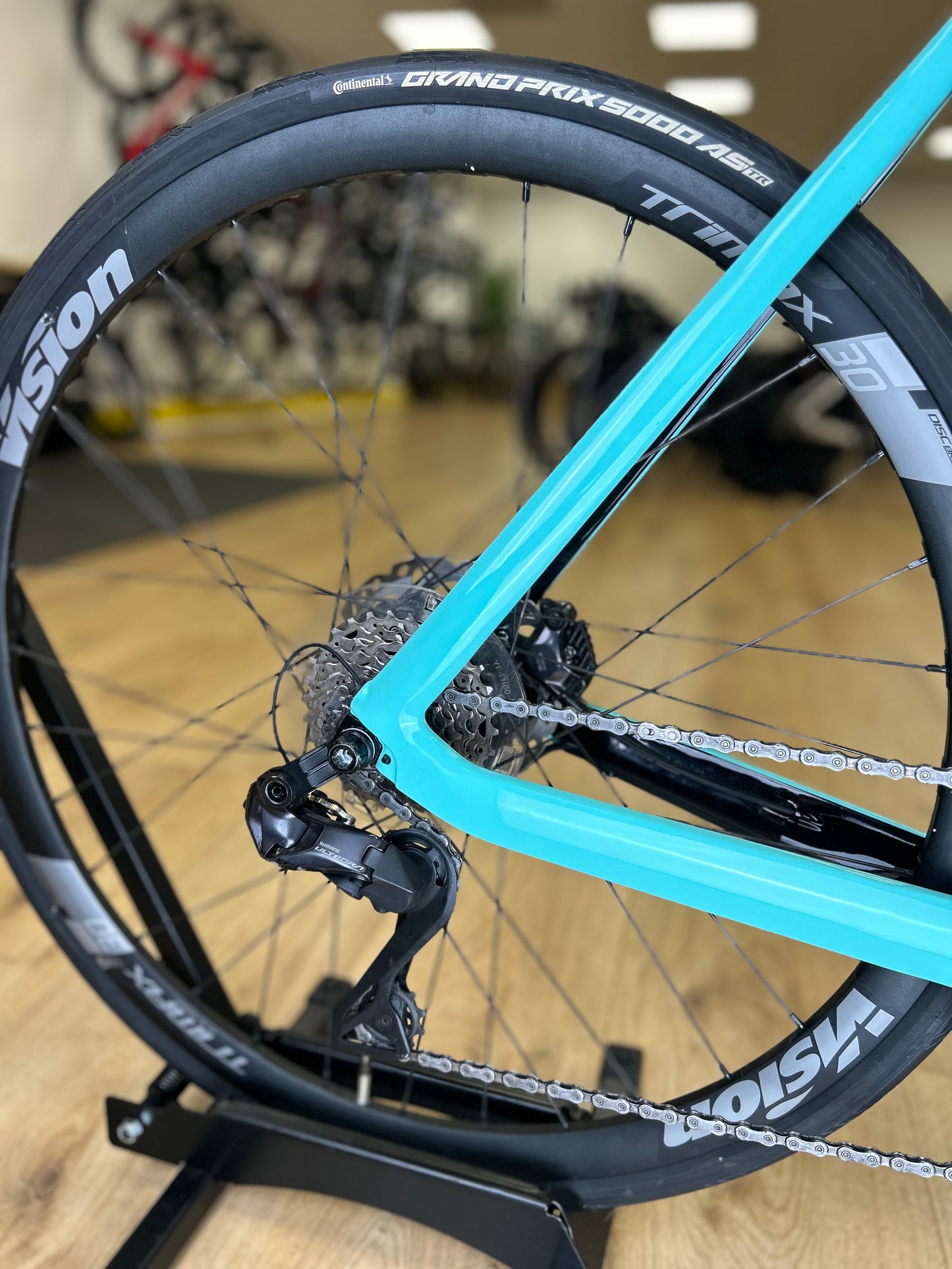 Bianchi Aria E-Bike Di2 Carbon Disc Racefiets