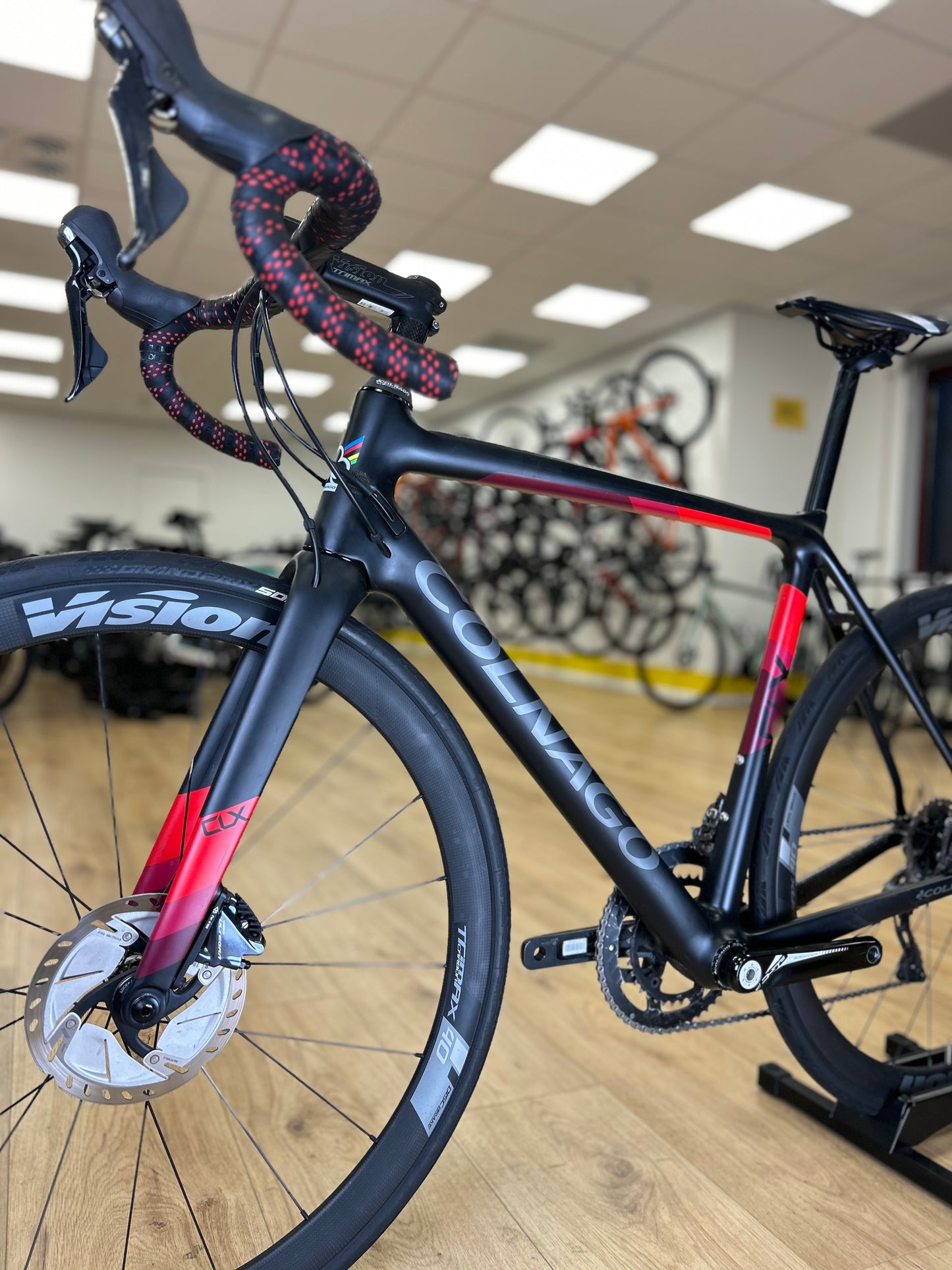 Colnago CLX Full Carbon Disc Racefiets