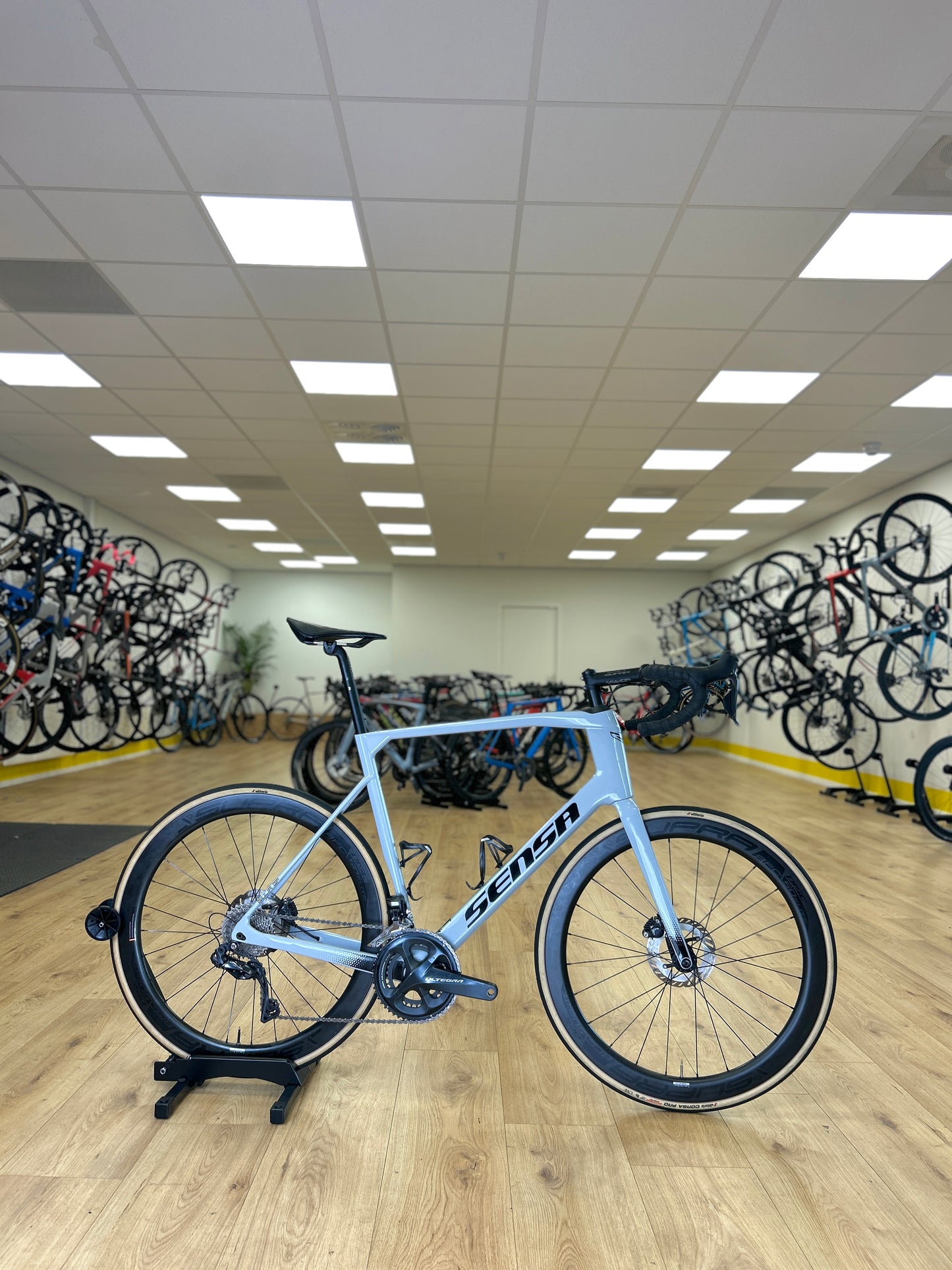 Sensa Giulia GF Di2 Carbon Racefiets