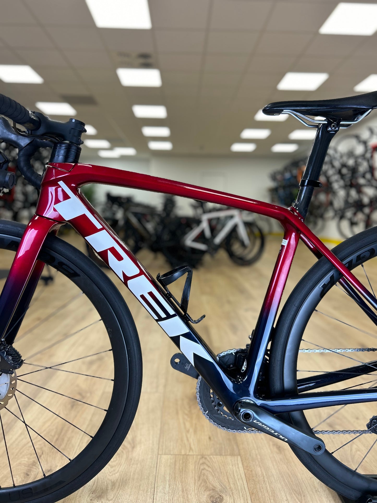 Trek Emonda SLR7 Di2 Carbon Disc Racefiets