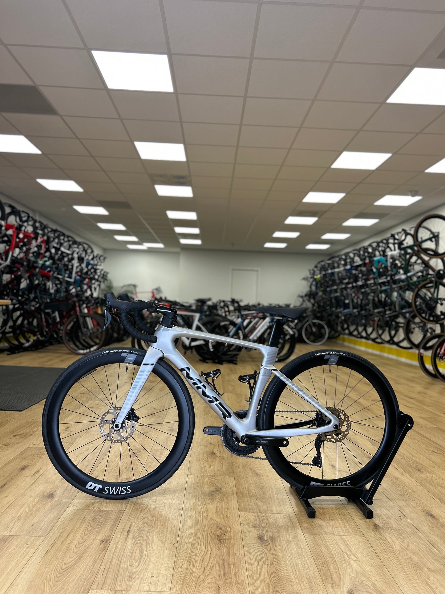 MMR Aero Adrenaline Di2 Carbon Racefiets