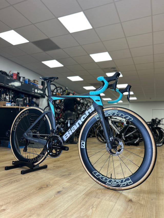 Bianchi Oltre RC Di2 Dura-Ace Carbon Racefiets