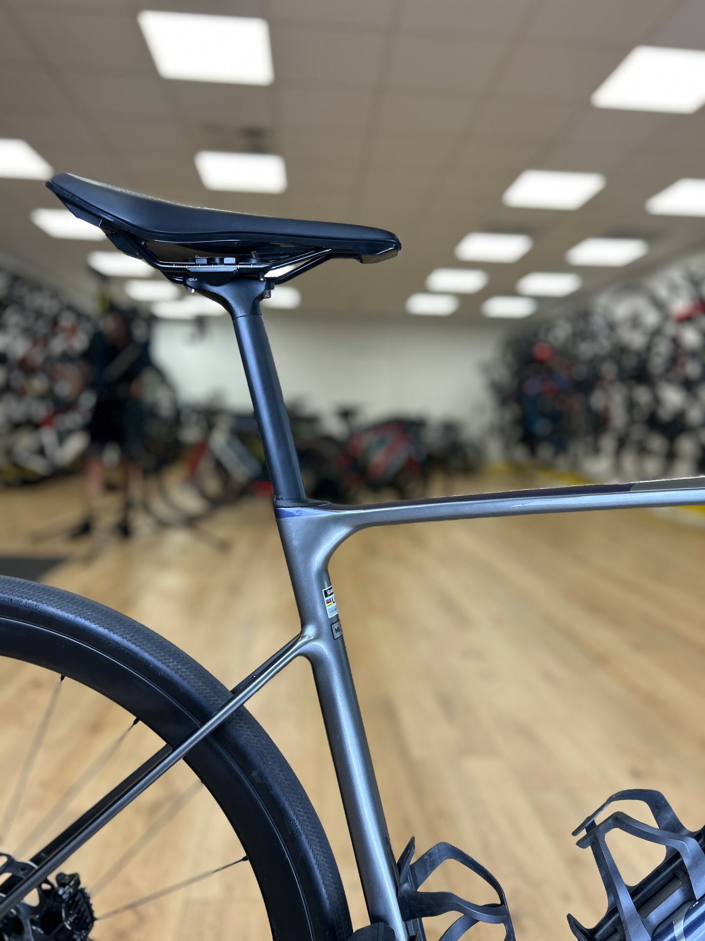 Giant Defy Advanced Di2 Carbon Racefiets