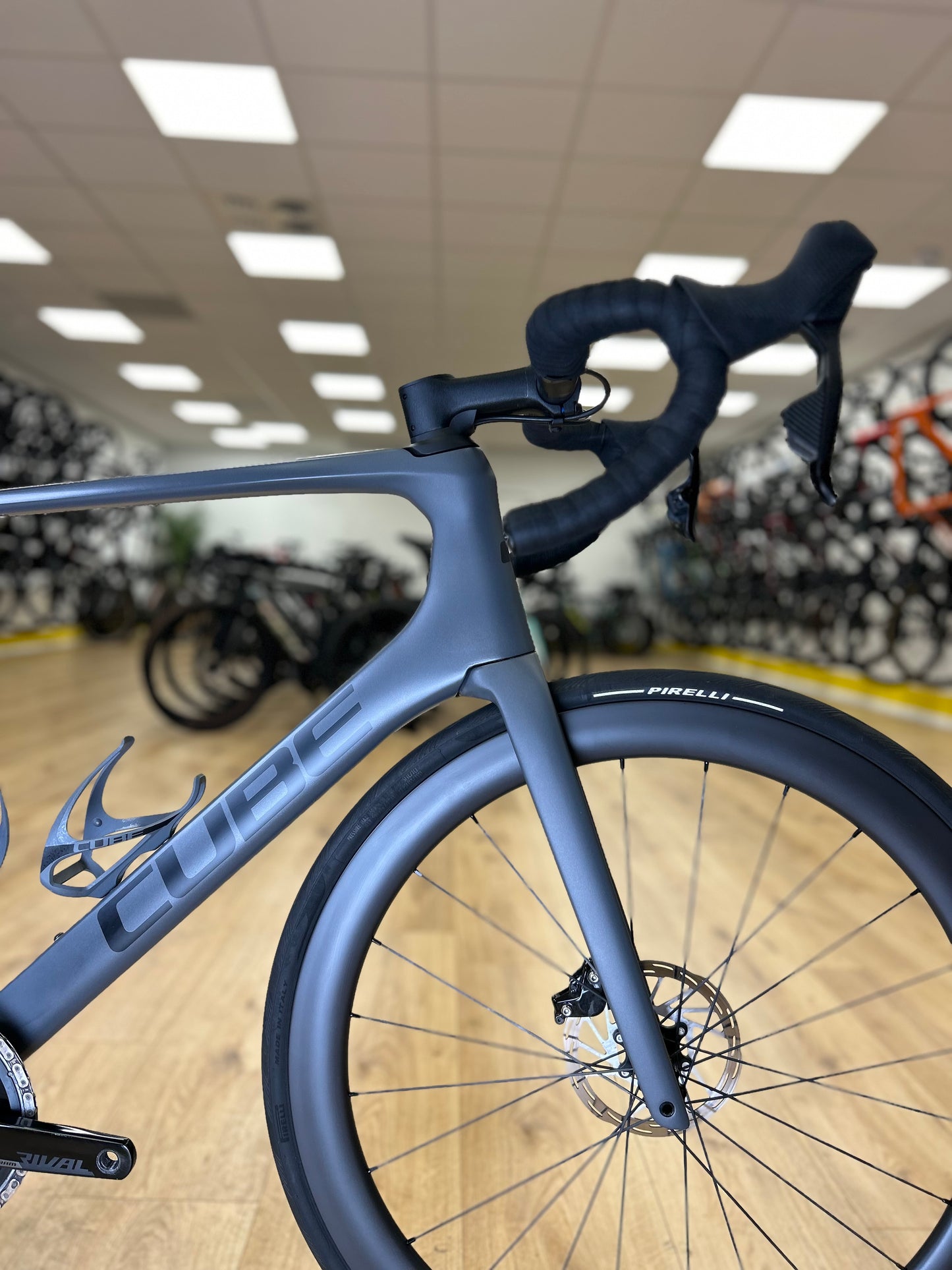 Cube Agree AXS Carbon Disc Racefiets