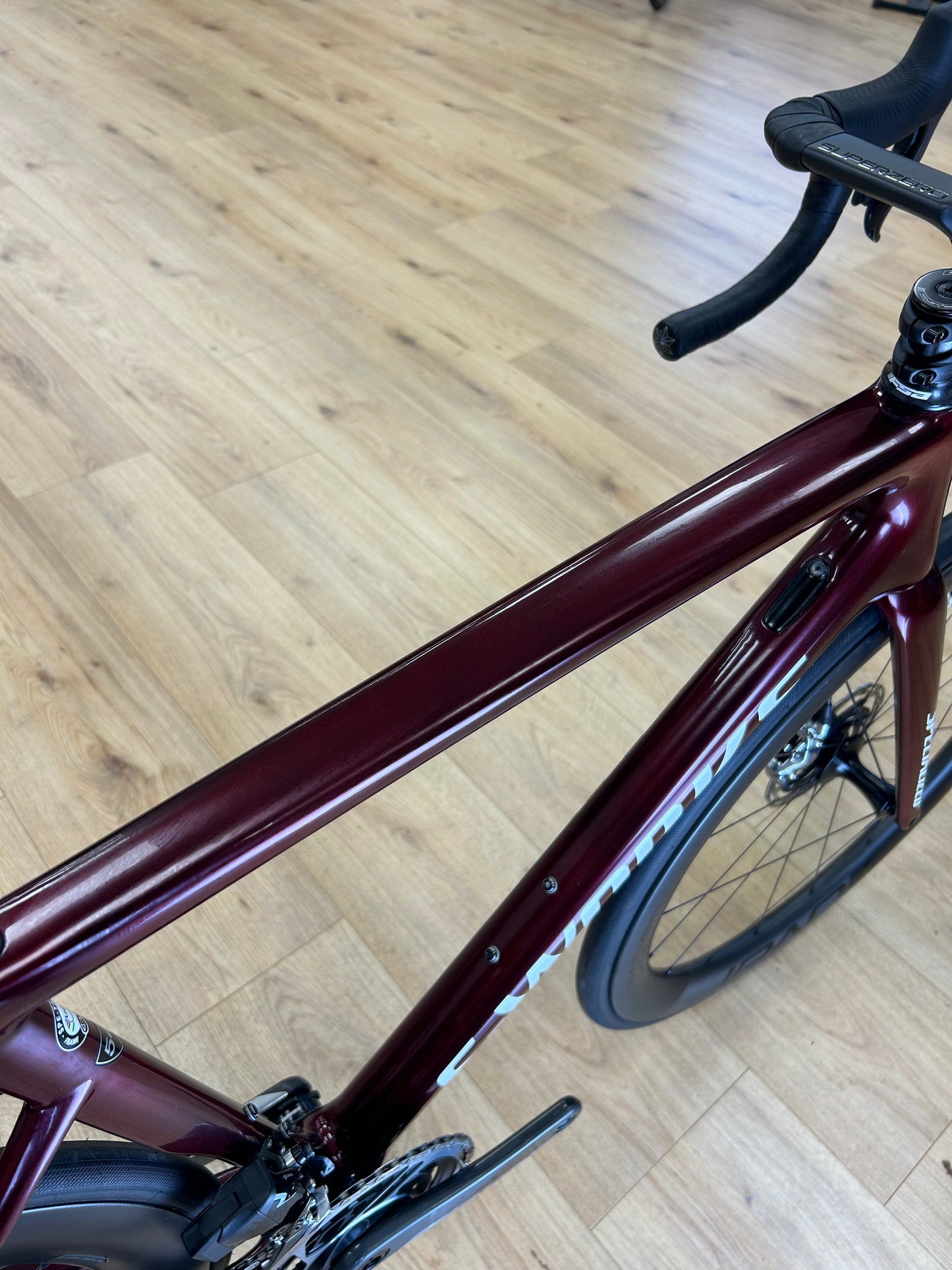 S-works Tarmac Sl6 eTap Red Carbon Disc Racefiets