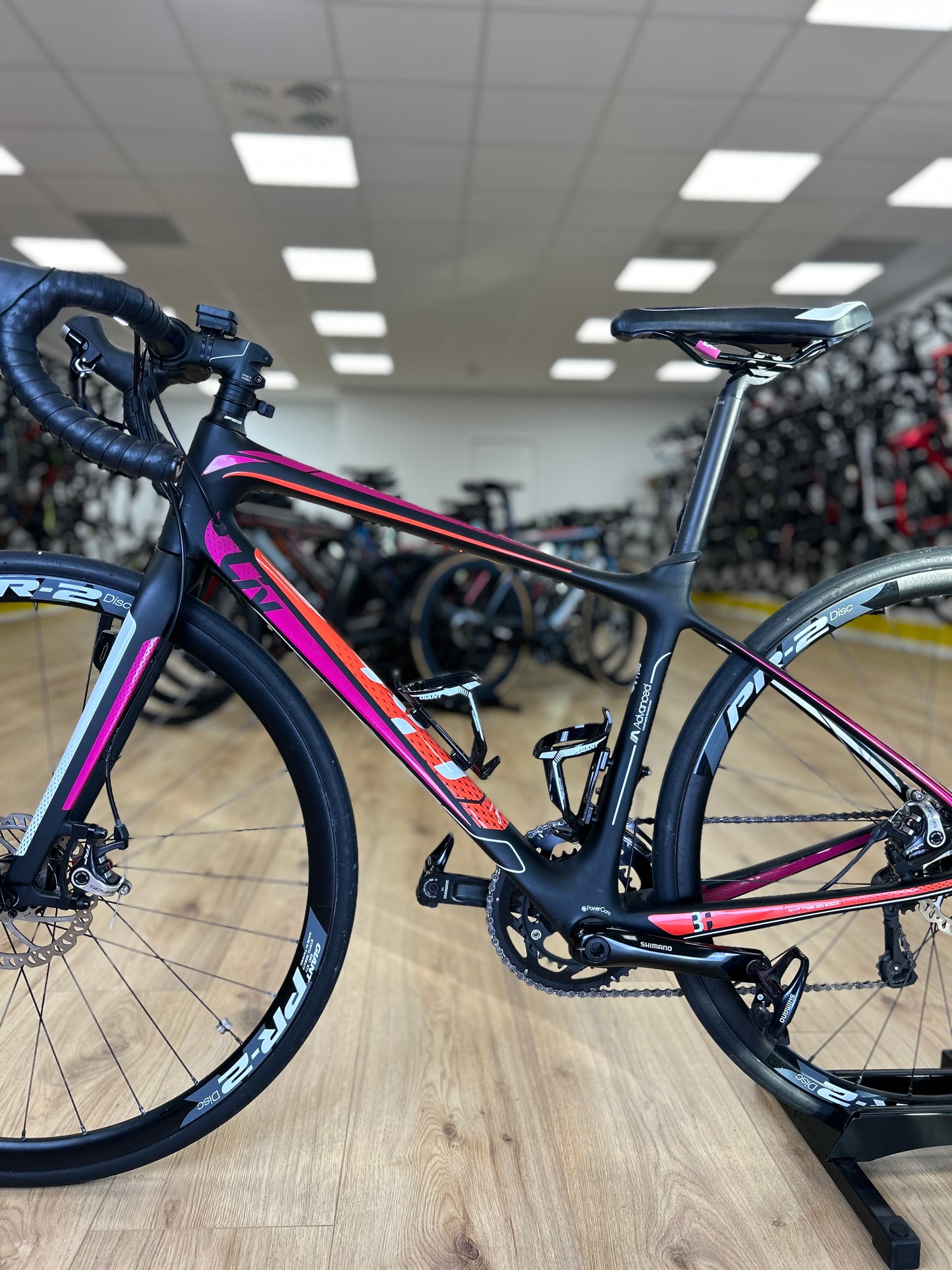 Liv Avail Carbon Disc Dames Racefiets