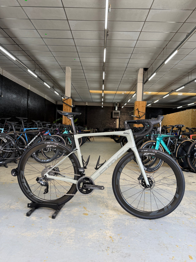 BMC Roadmachine 01 AXS Carbon Road Bike