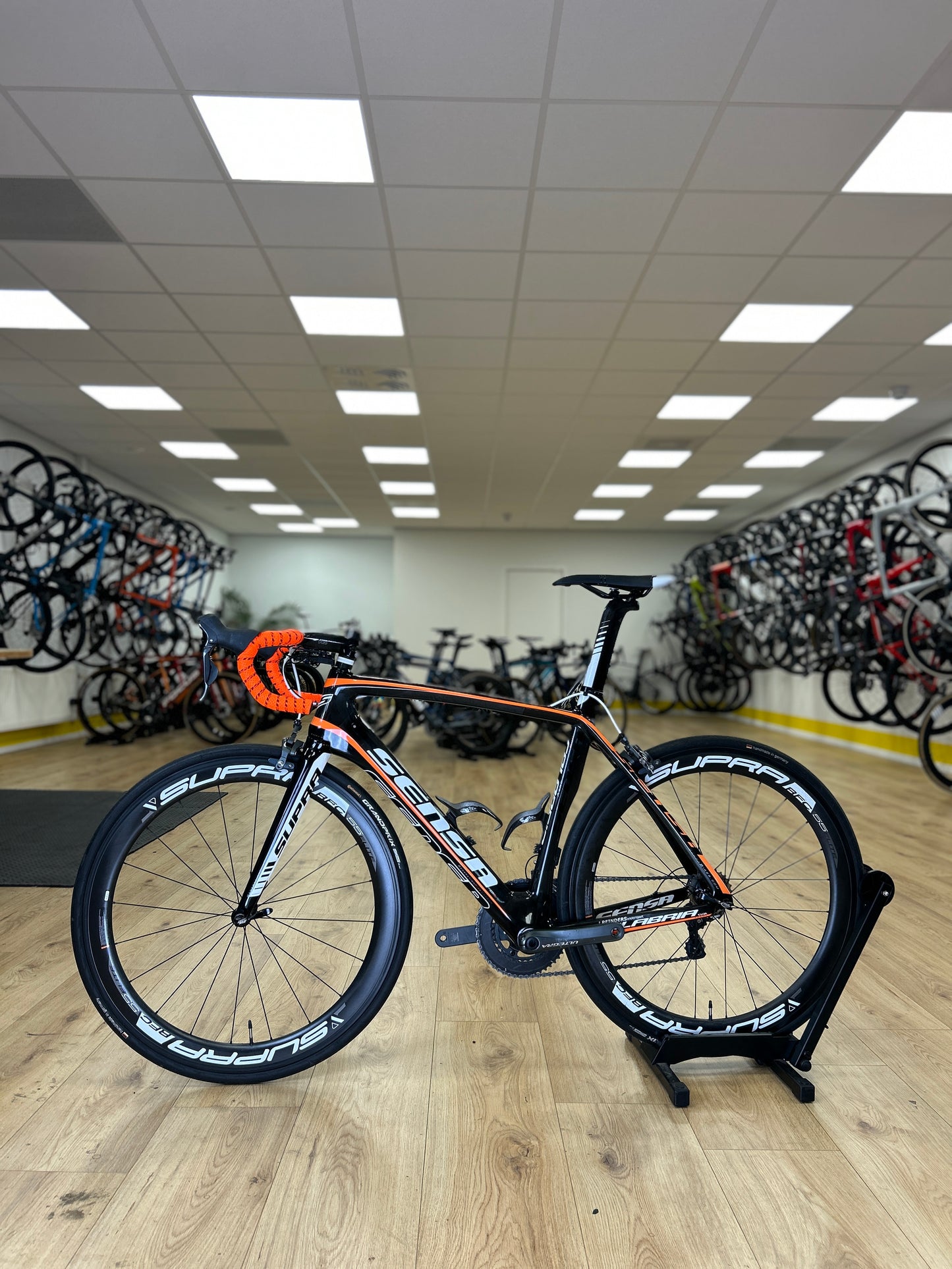 Sensa Giulia Calabria G5 Di2 Carbon Racefiets
