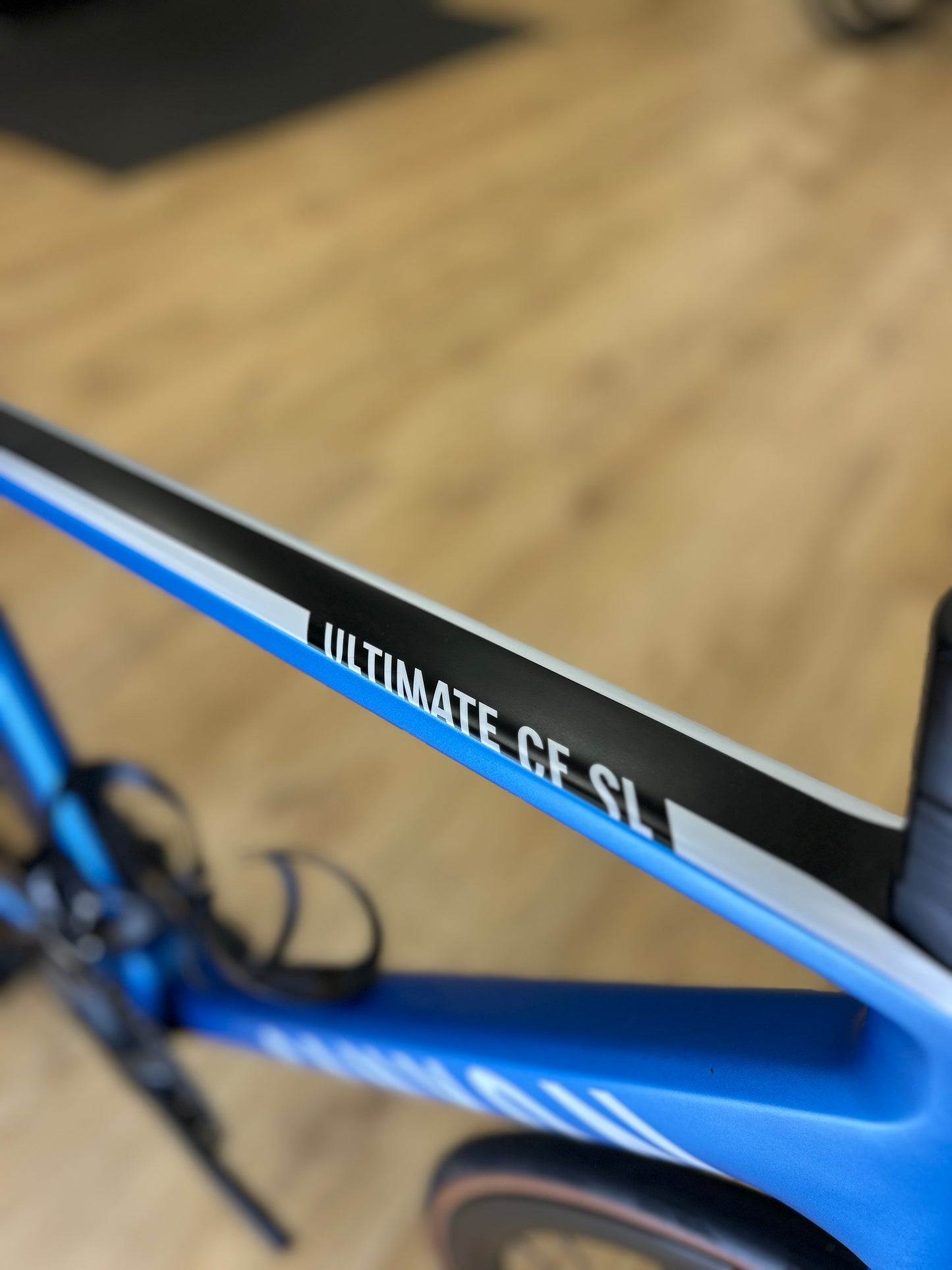 Canyon Ultimate CF SL Di2 Carbon Racefiets