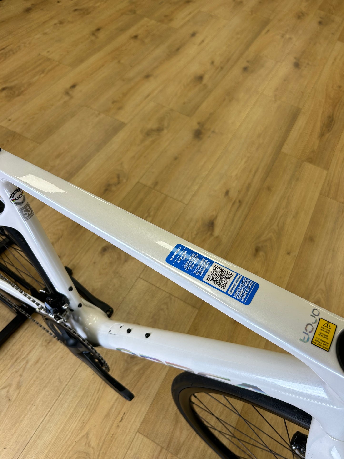 SHOWROOM MODEL Orbea Orca M20 Carbon Disc Racefiets