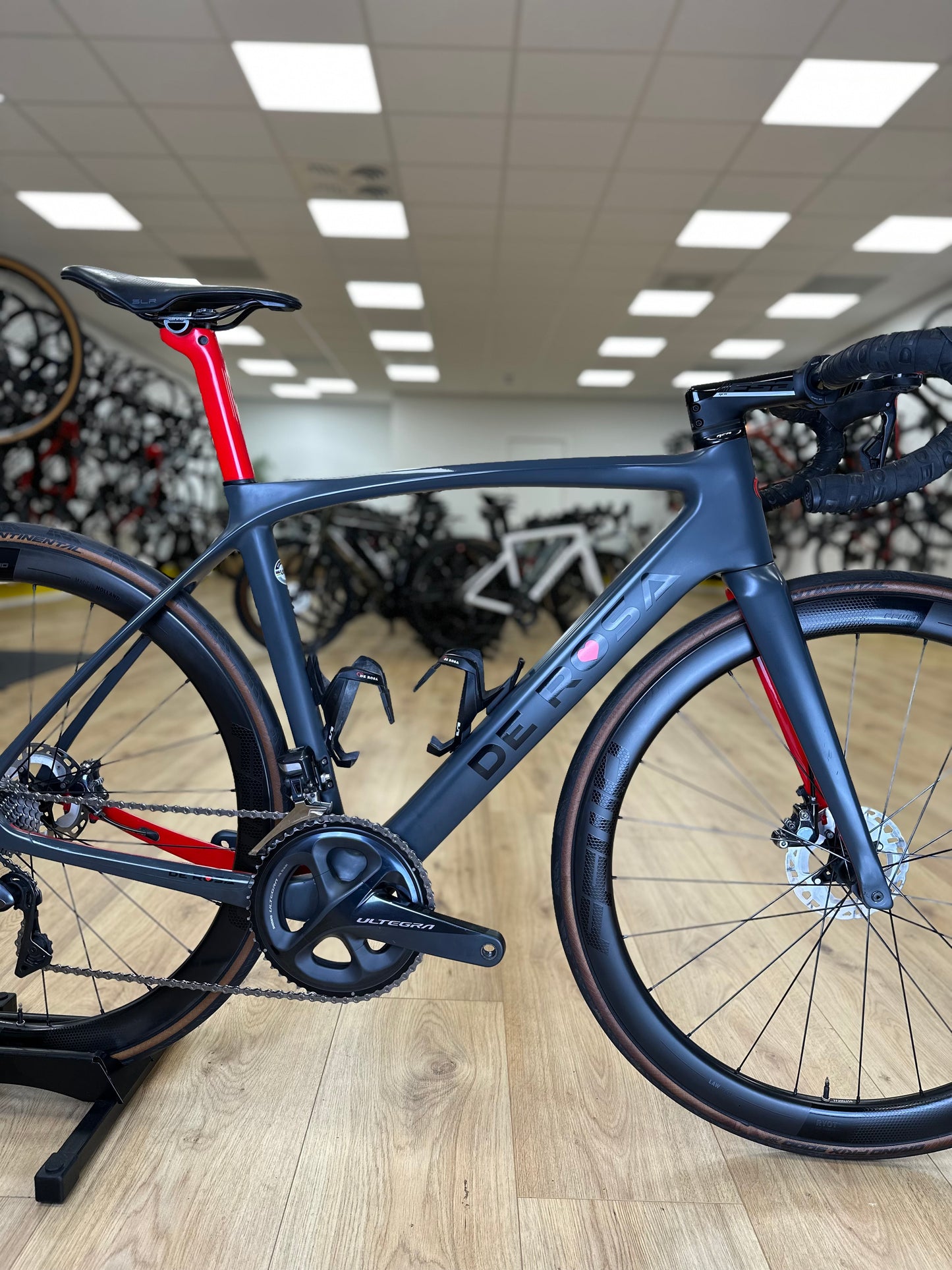 De Rosa Idol Di2 Carbon Disc Racefiets