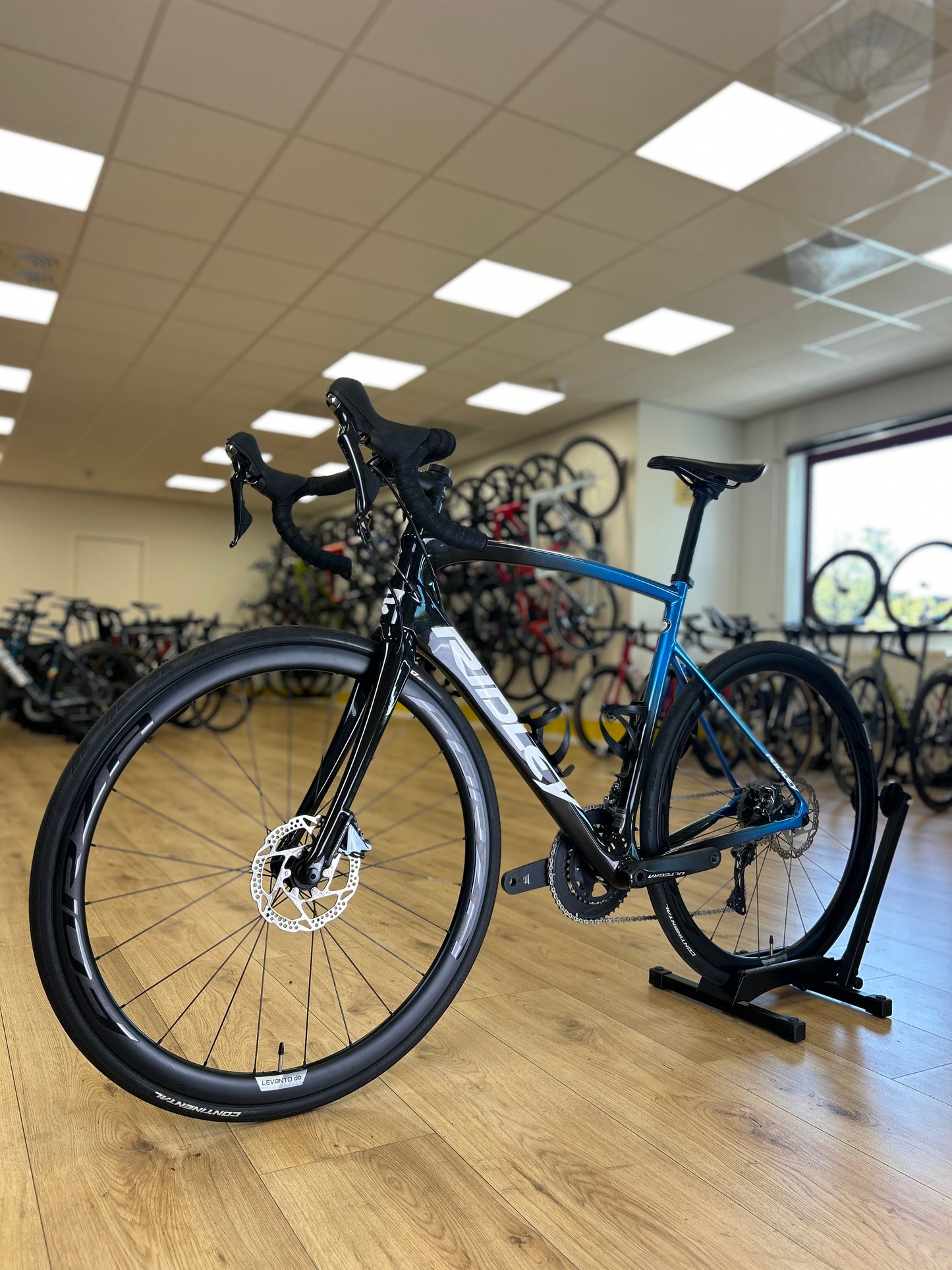 Ridley Fenix SL Disc Carbon Racefiets