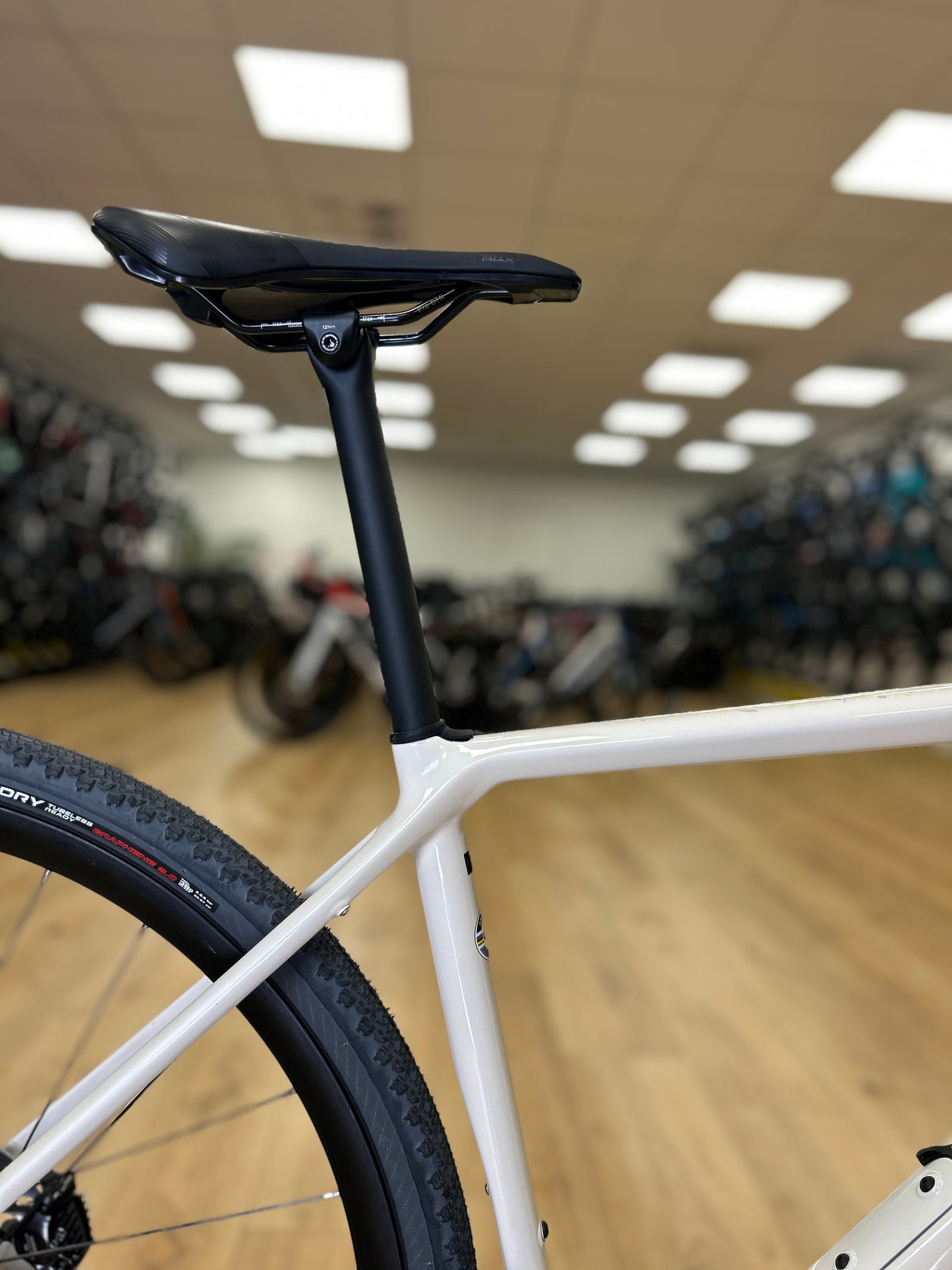 0km Showroom Model Orbea Terra Gravel Fiets