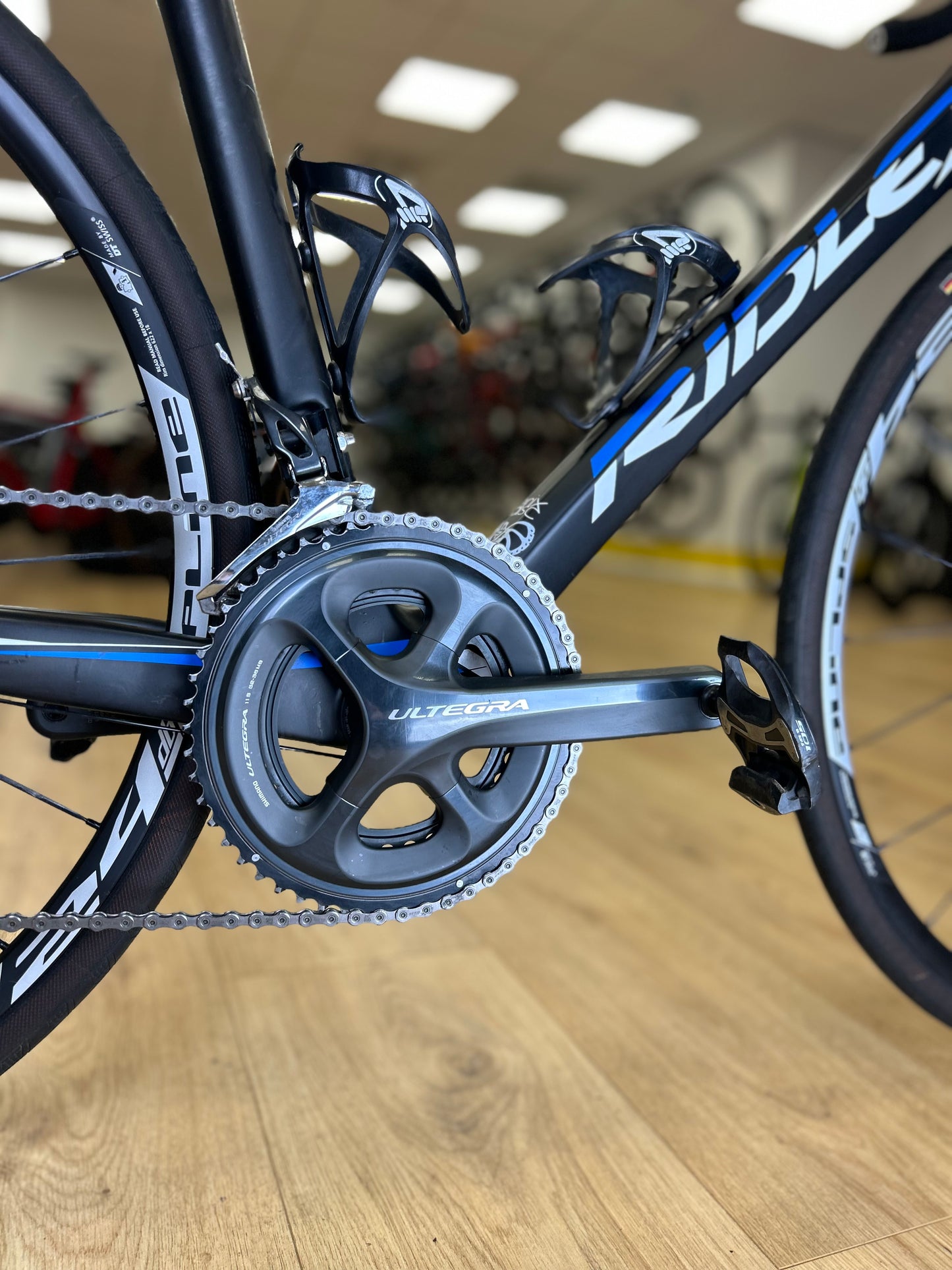 Ridley Fenix Carbon Ultegra Disc Racefiets