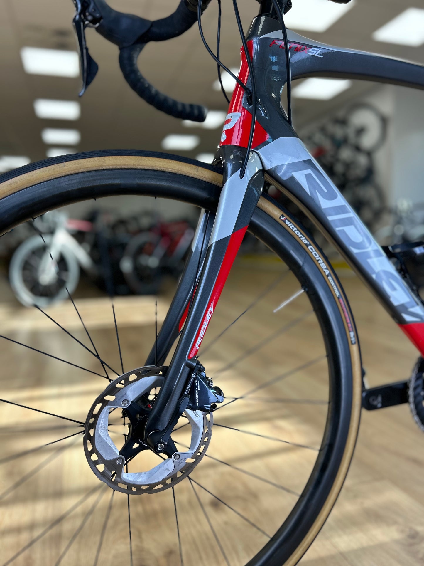 Ridley Fenix Carbon Ultegra Disc Racefiets
