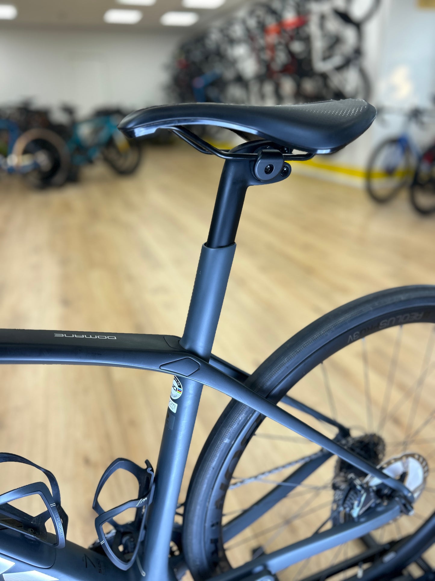 Trek Domane SL7 Di2 Carbon Racefiets