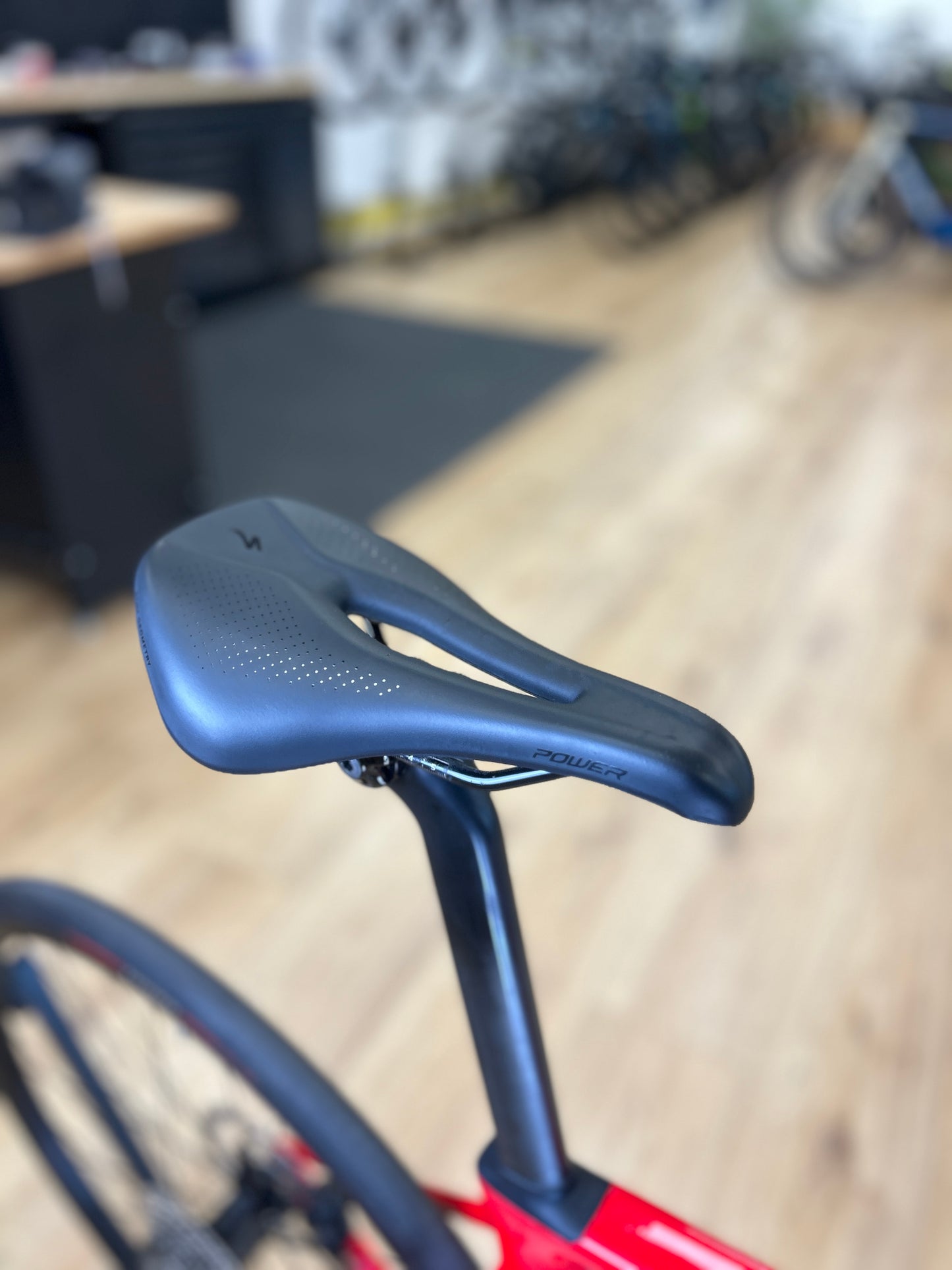 Specialized Roubaix Di2 Carbon Racefiets